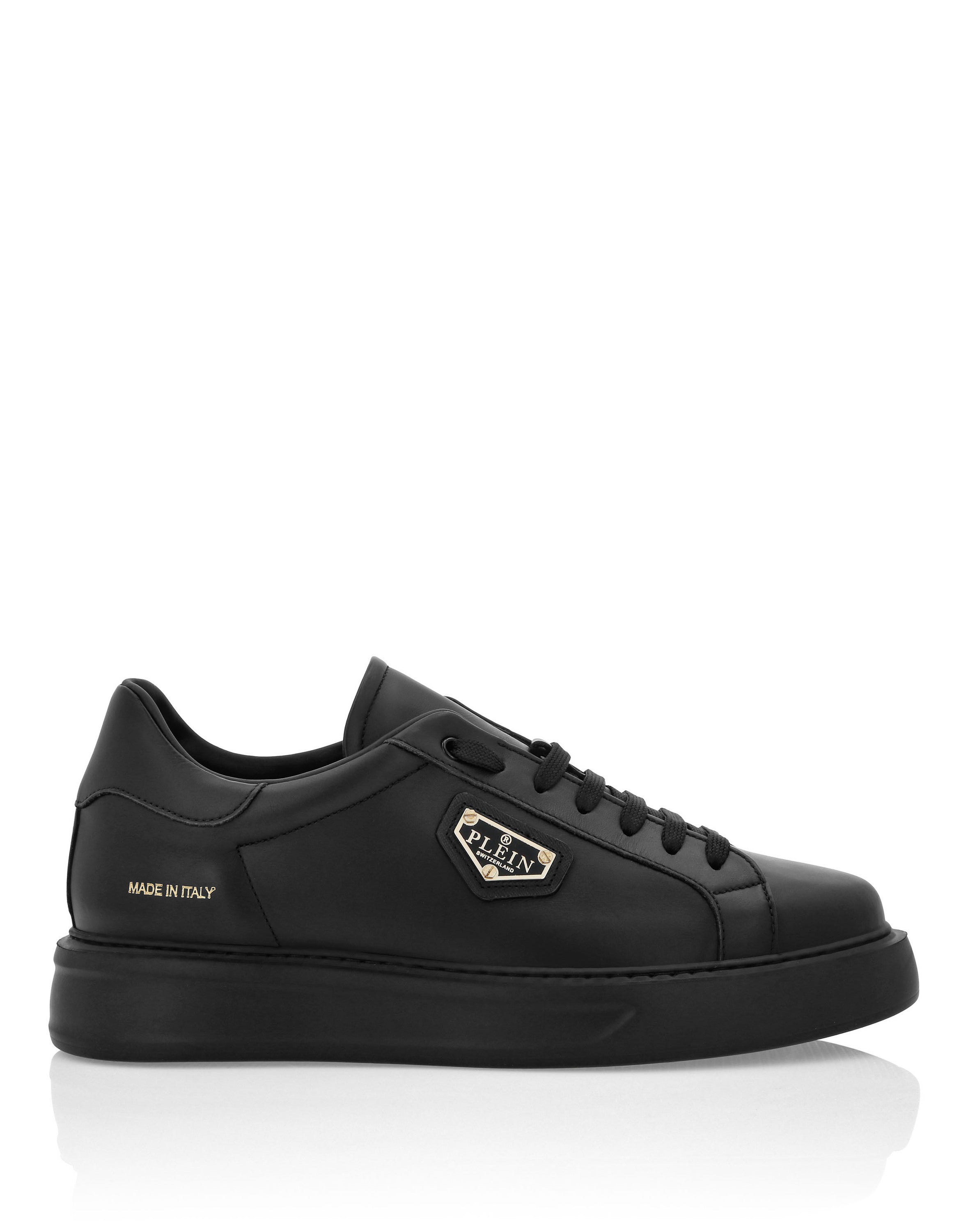 Low-Top Sneakers Titan Plein