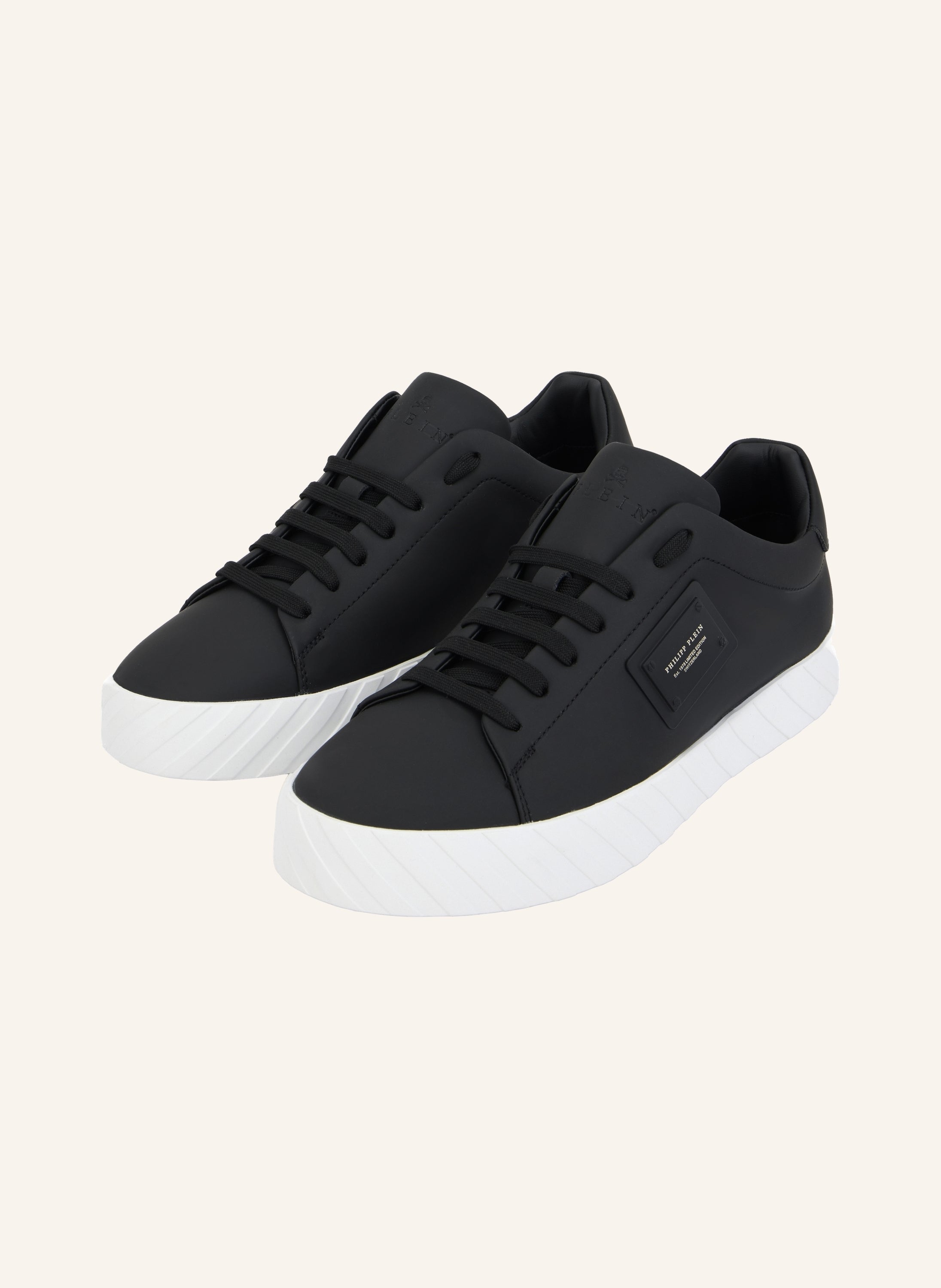 Nappa Leather Low-Top Sneakers Placca