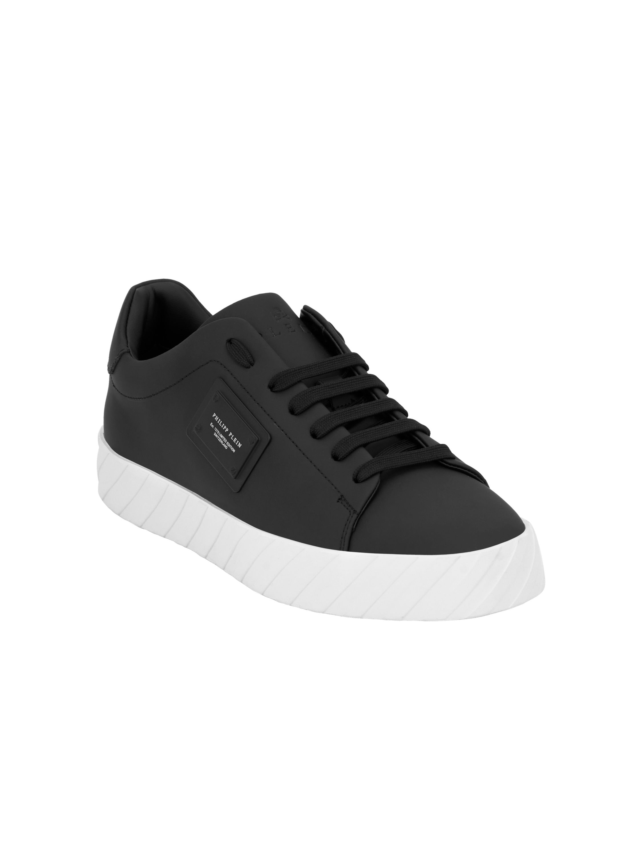Nappa Leather Low-Top Sneakers Placca