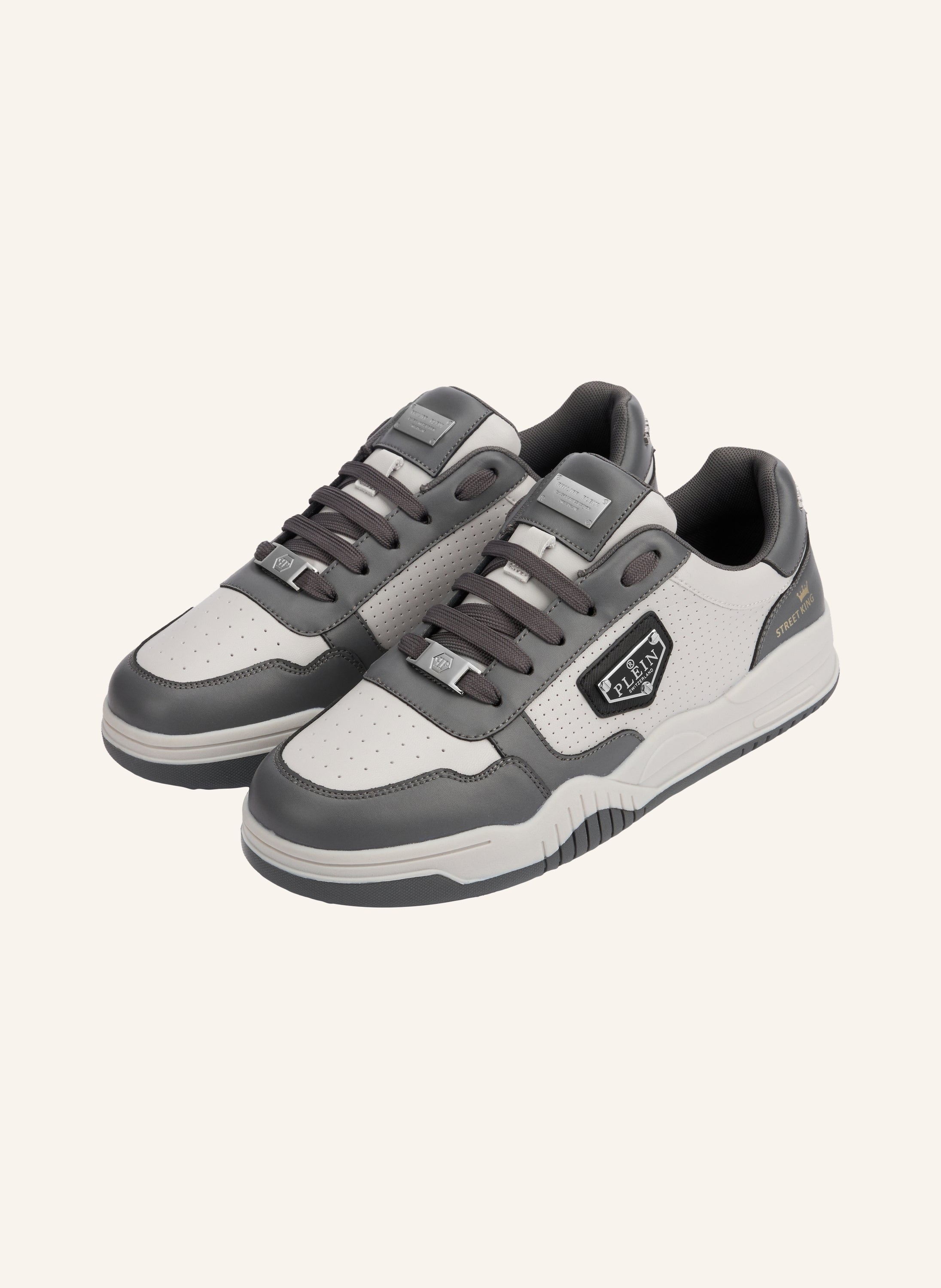 Low-Top Sneakers STREET KING