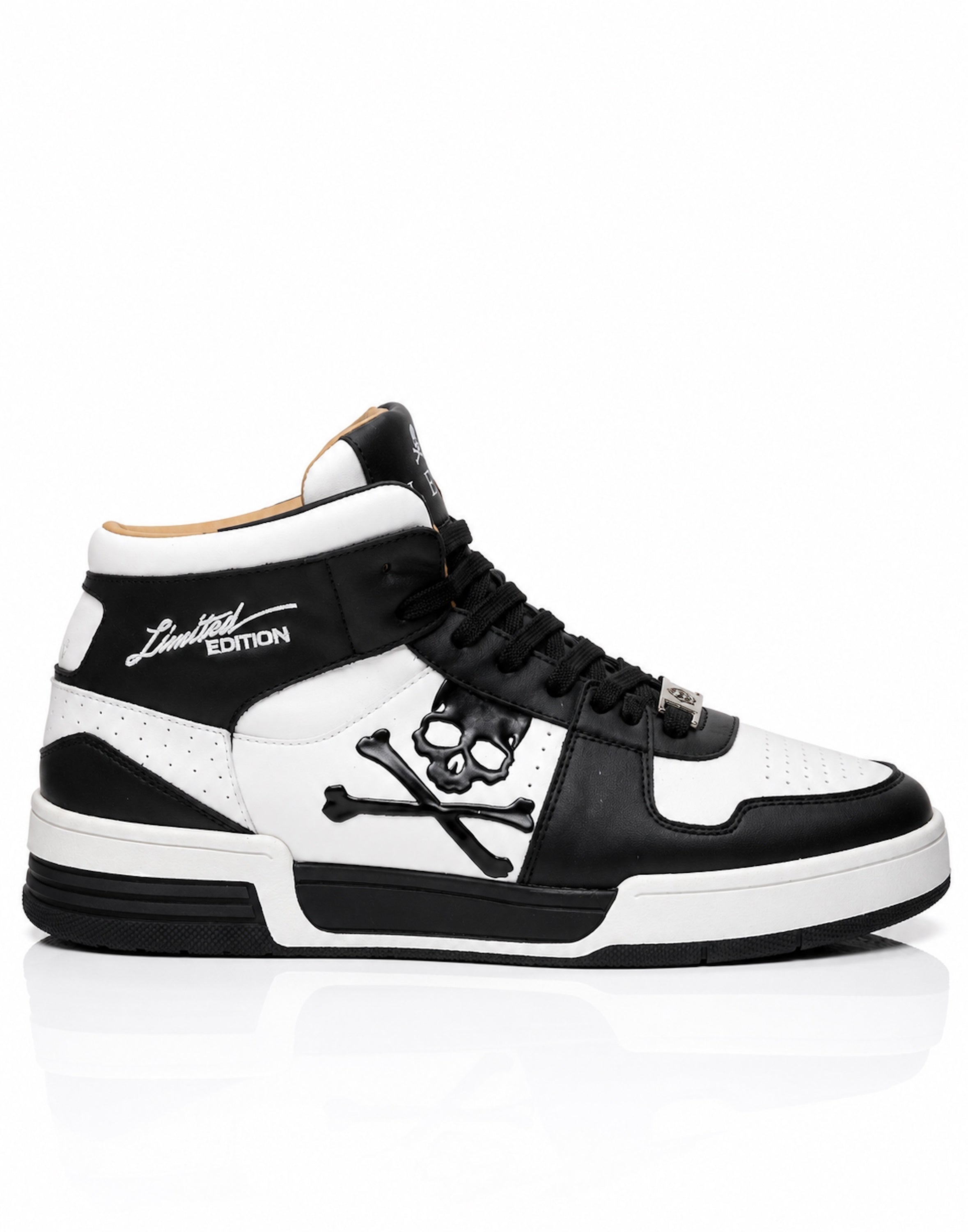 Hi-Top Sneakers Notorius