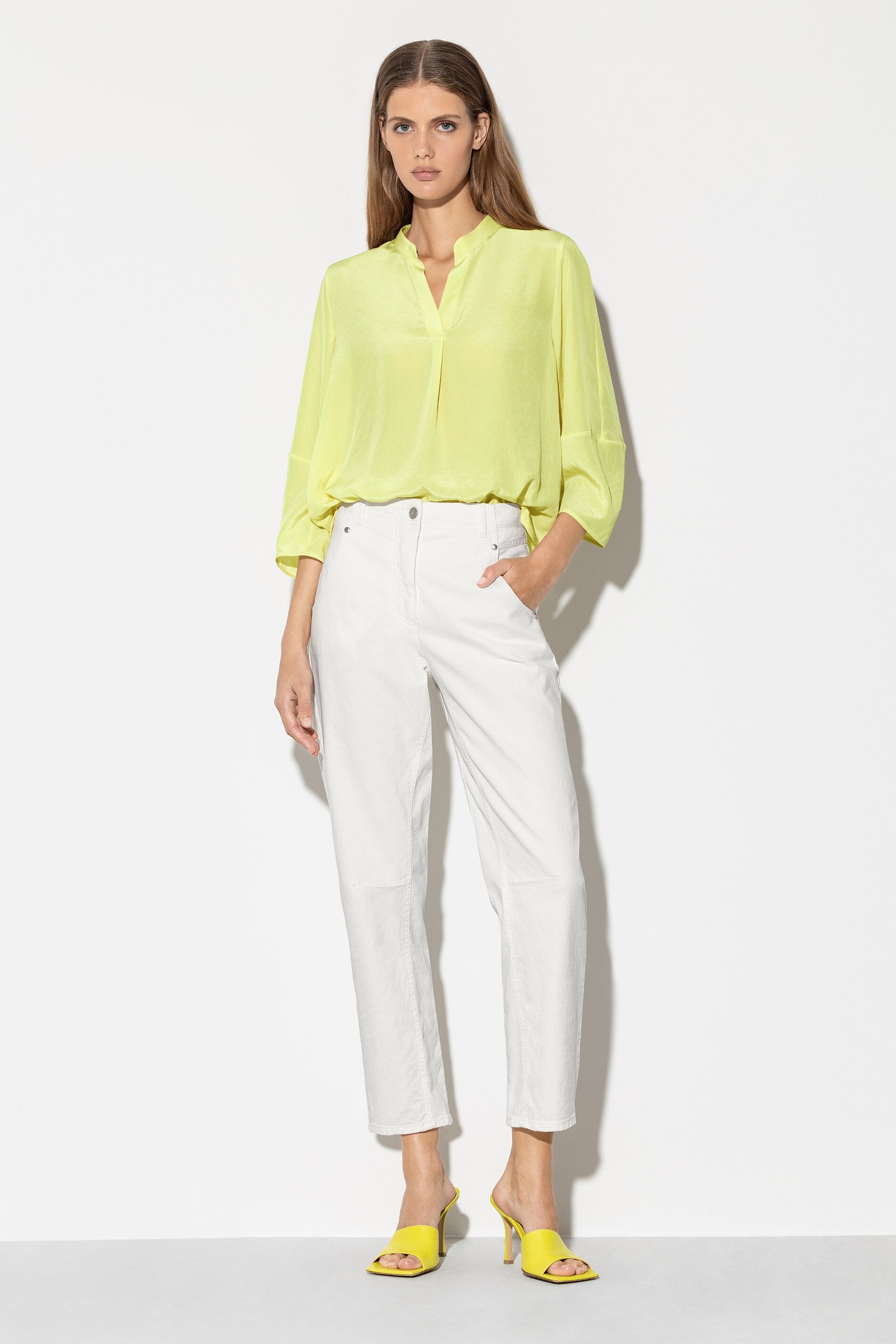 Tunikabluse mit Stehkragen