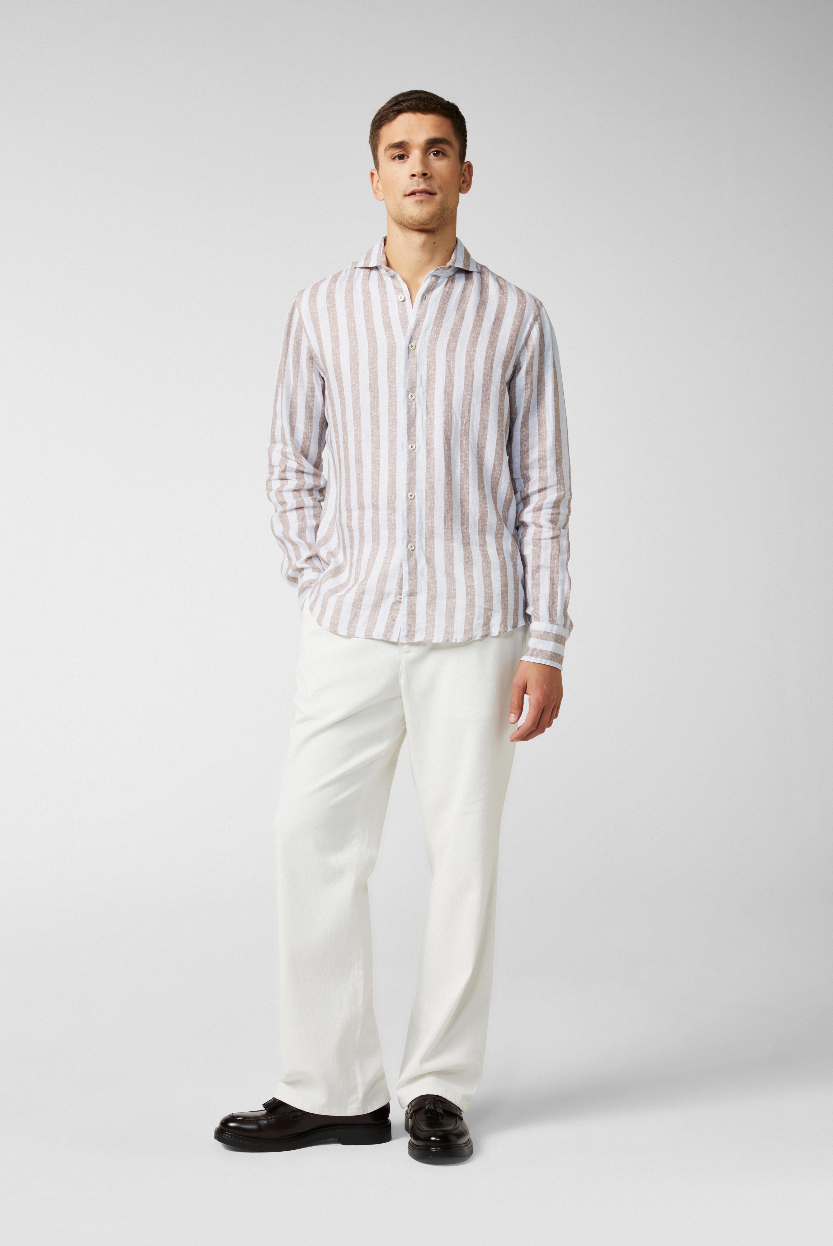 Leinenhemd mit zweifarbigem Streifendruck Beige