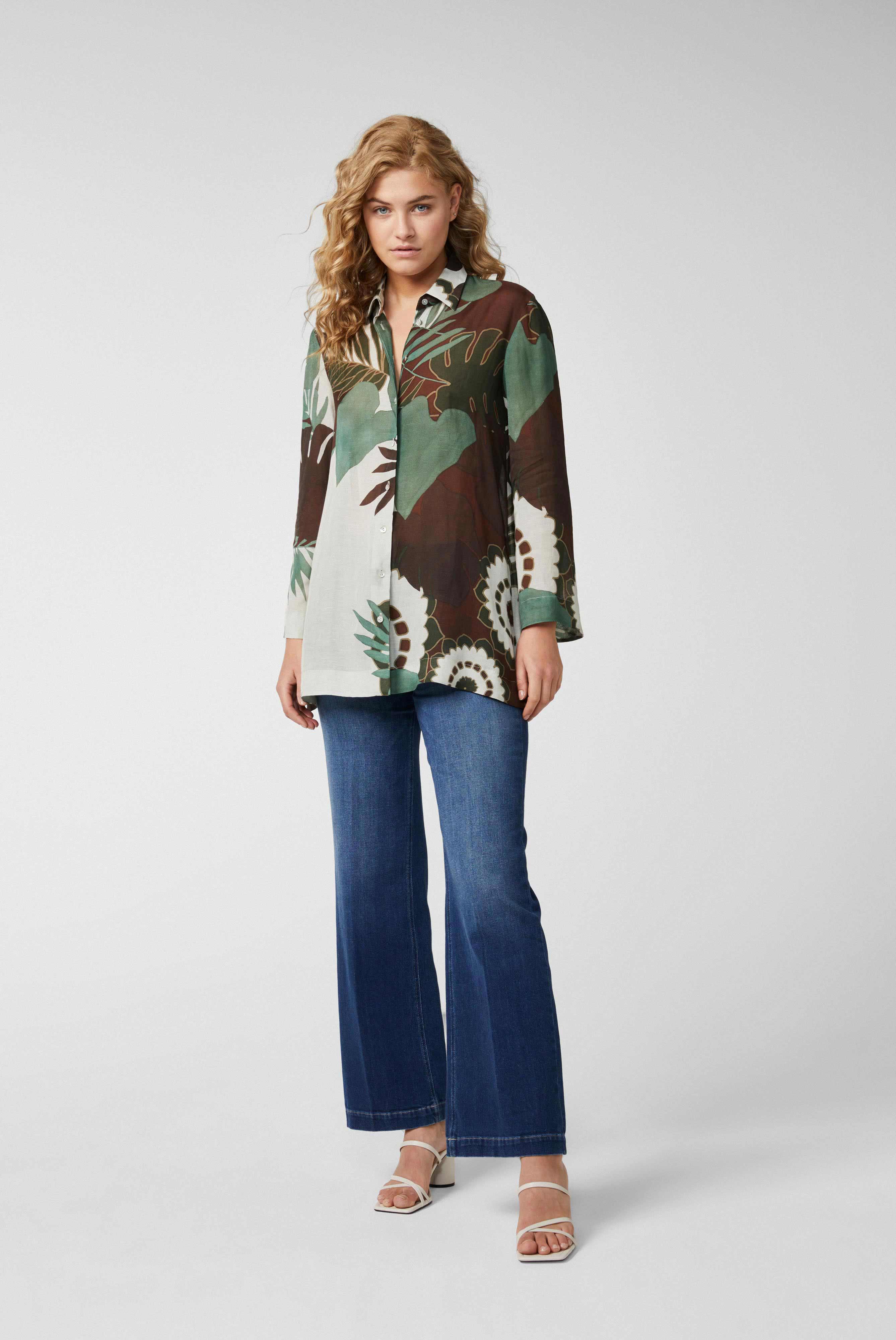 Shirt blouse with tropical print