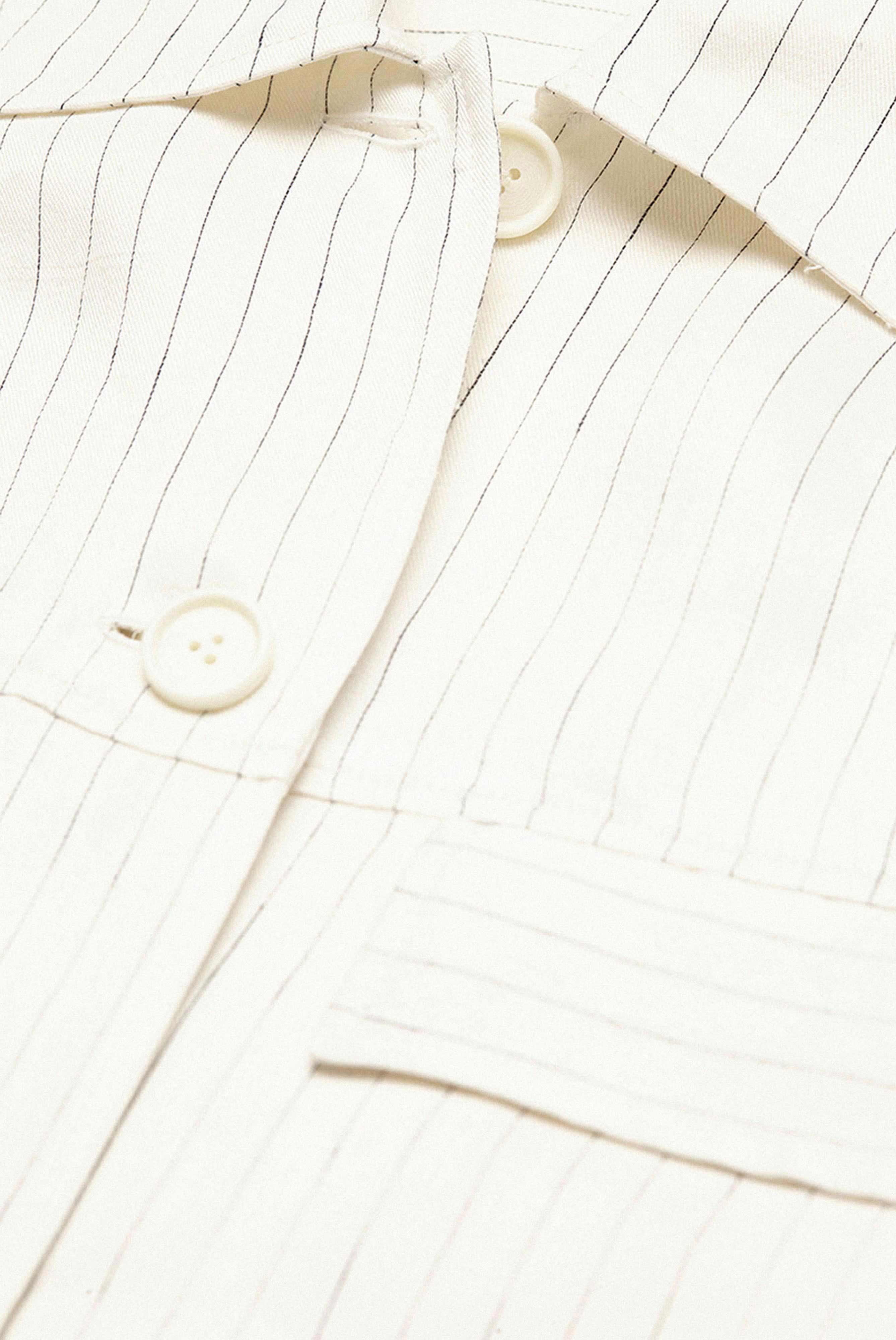 Safari Hemdjacke aus Leinen, mit Pattentaschen und Gürtel, beige mit Nadelstreifen