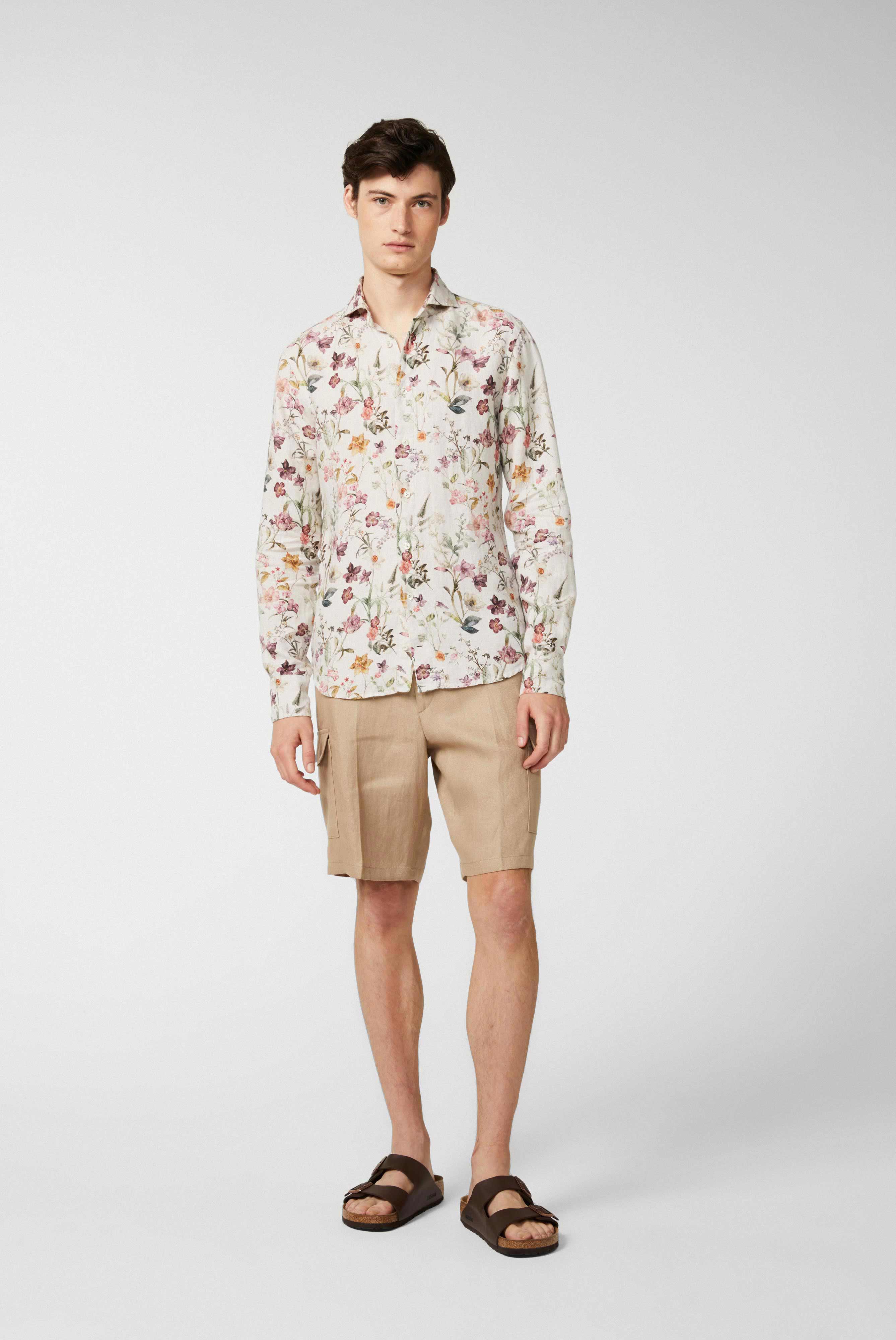 Linen shirt with floral print