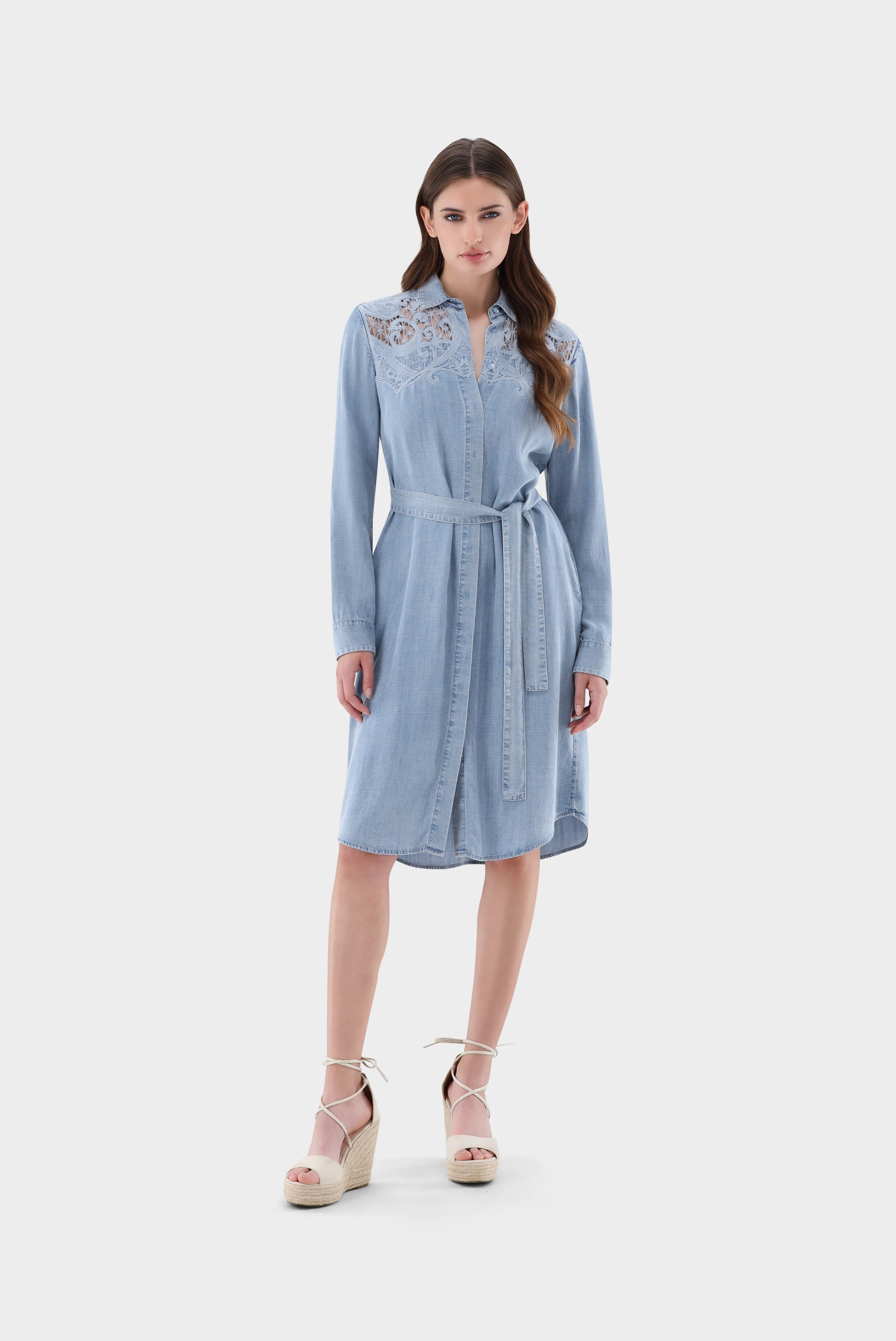 Van Laack-Hemdblusenkleid mit Spitzenausschnitten in Jeans-Optik-Kleider & Röcke-Black-Deal-Outlet-by-ARCHIVIST