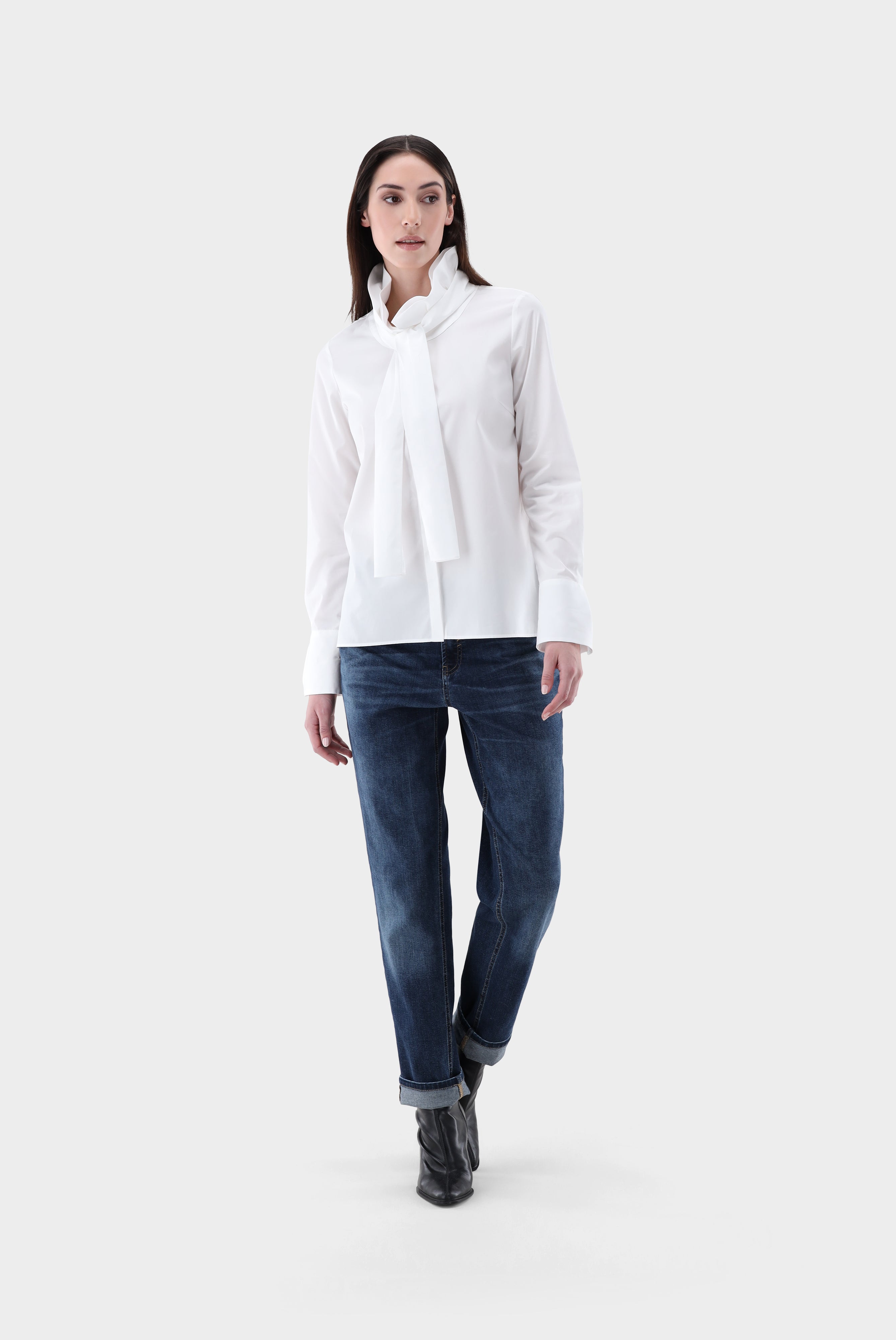 Popeline Bluse mit Faltenkragen und Schluppe