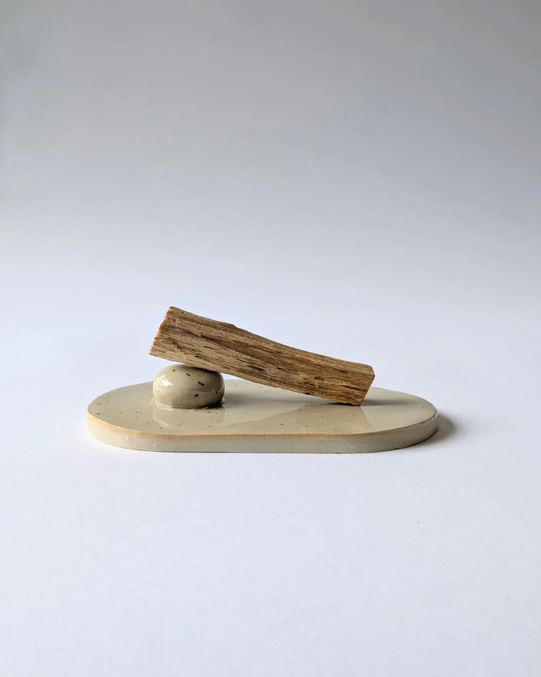 Verdancia-no need for more - Räucherstäbchenhalter - Keramik - Palo Santo-Räucherstäbchen-Black-Deal-Outlet-by-ARCHIVIST