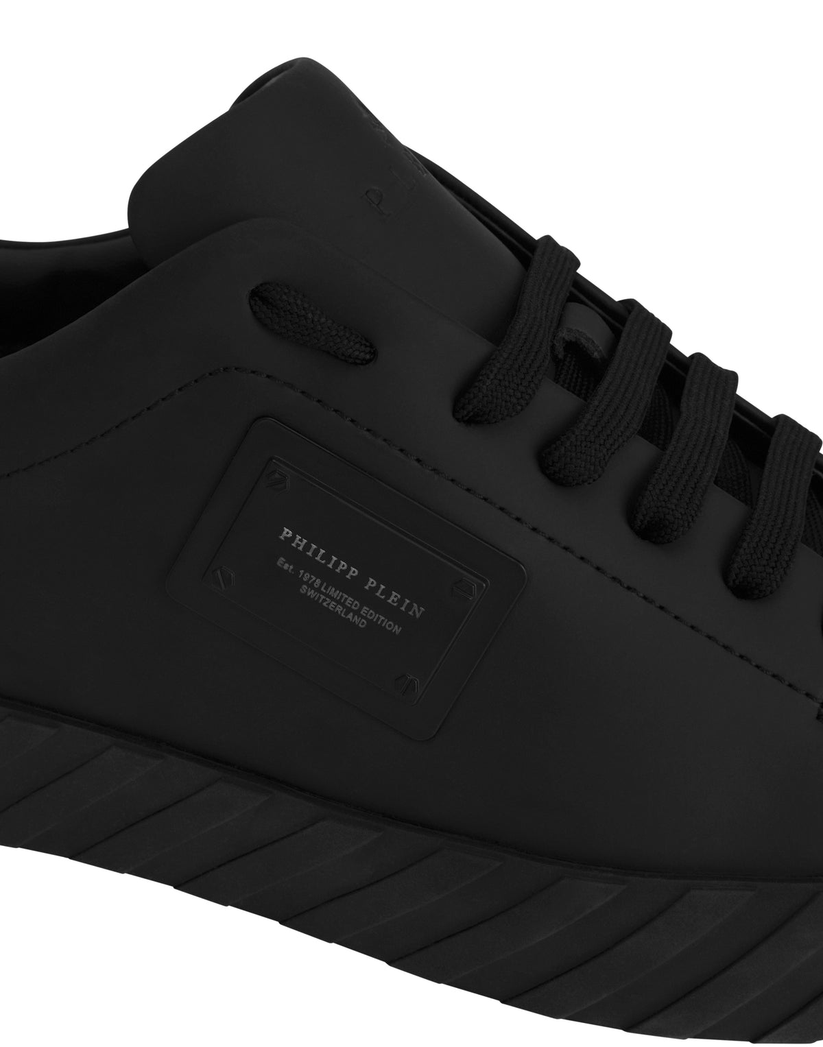 Nappa Leather Low-Top Sneakers Placca