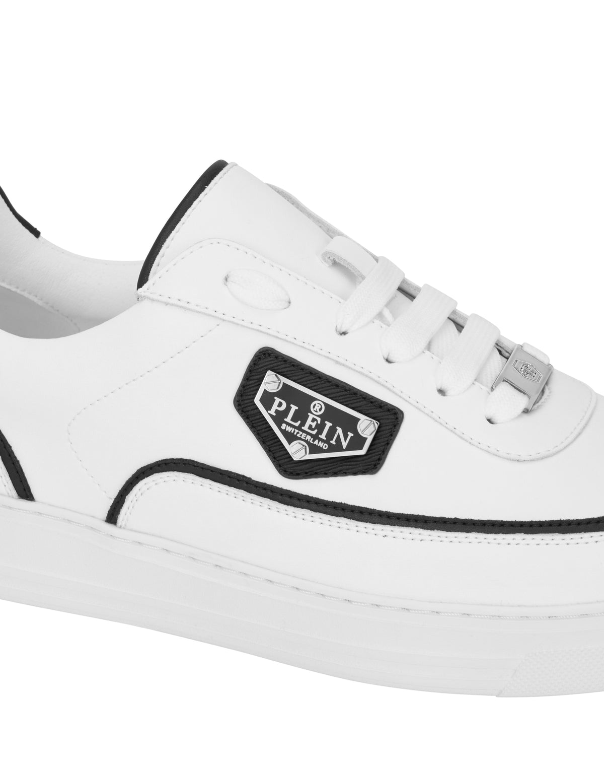 Low-Top Sneakers TRIANGLE
