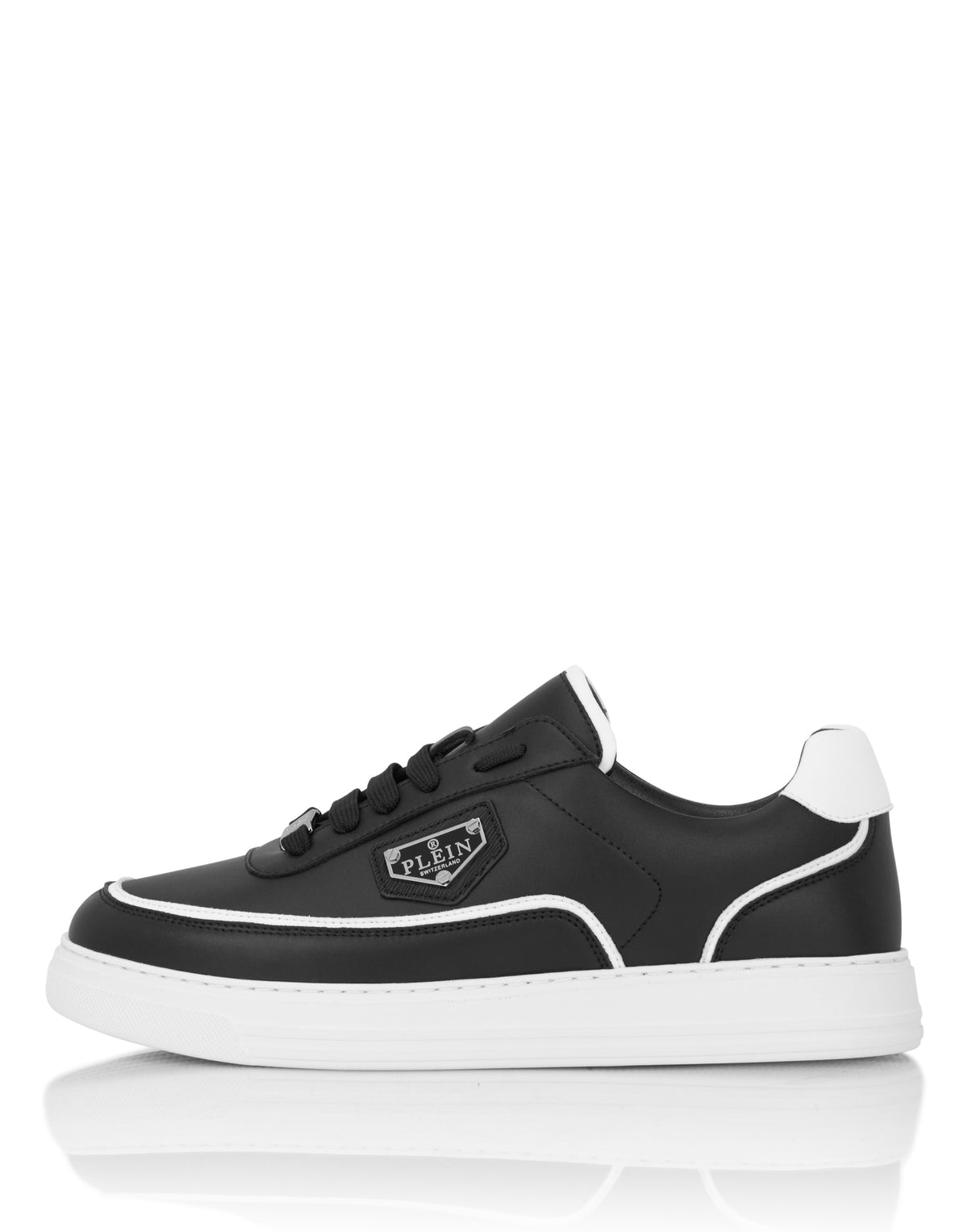 Low-Top Sneakers TRIANGLE