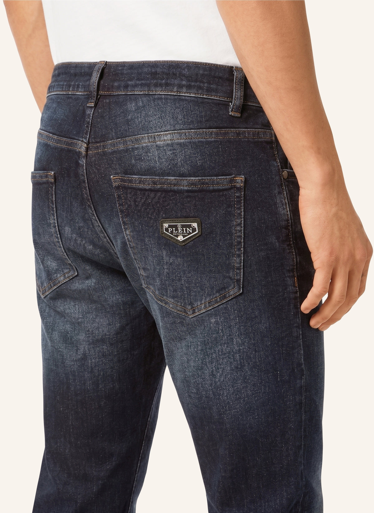 New Tapered Fit Jeans Basic