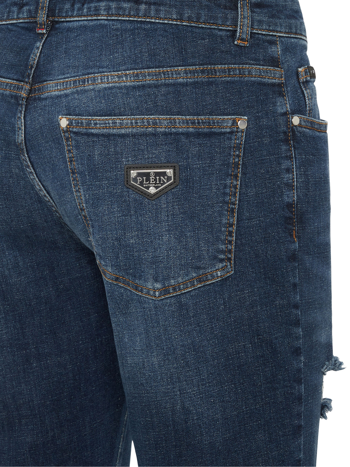 Destroyed Super Straight Cut Jeans