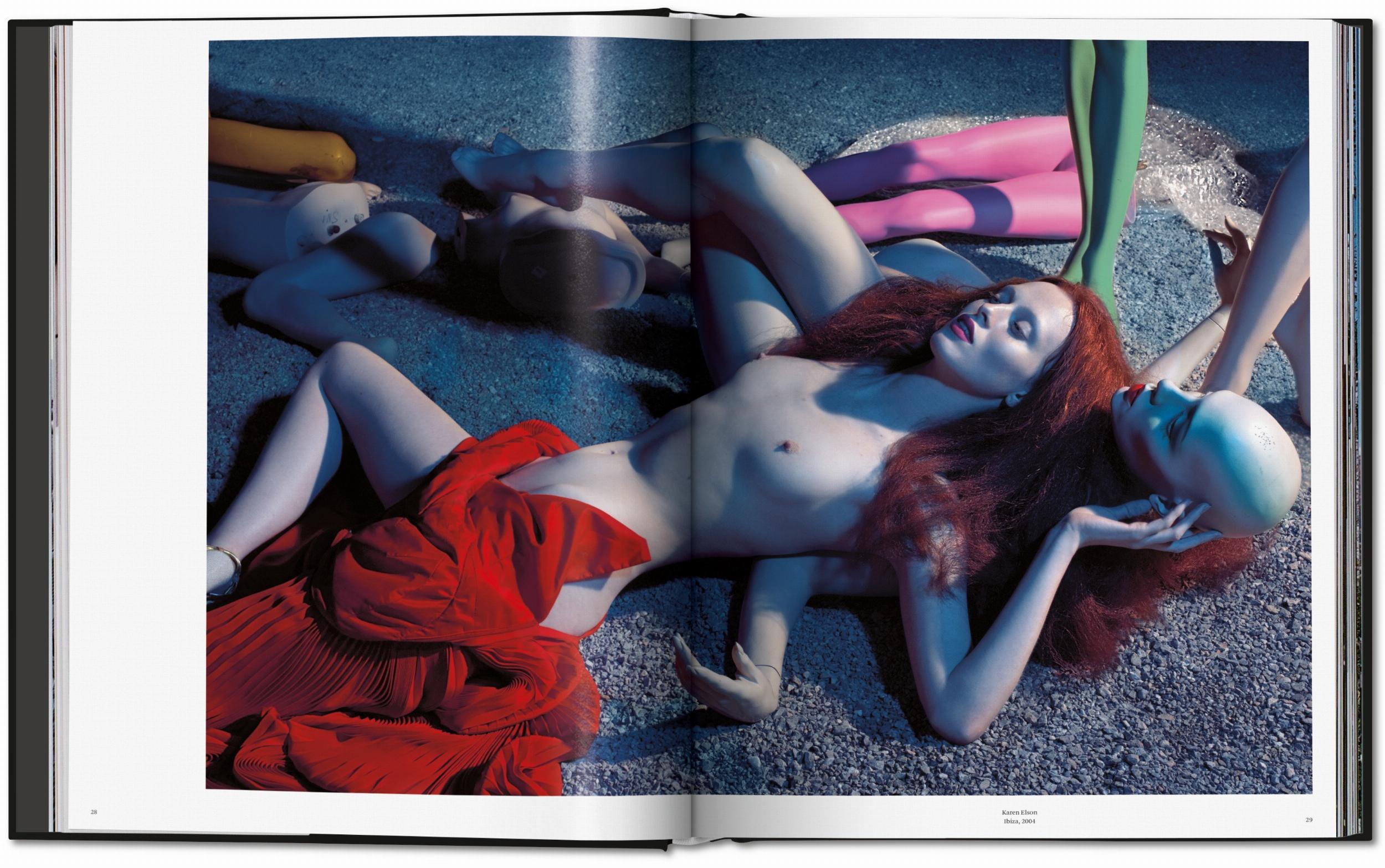 Taschen-Mert Alas and Marcus Piggott (German, French, English)-Photography-Black-Deal-Outlet-by-ARCHIVIST