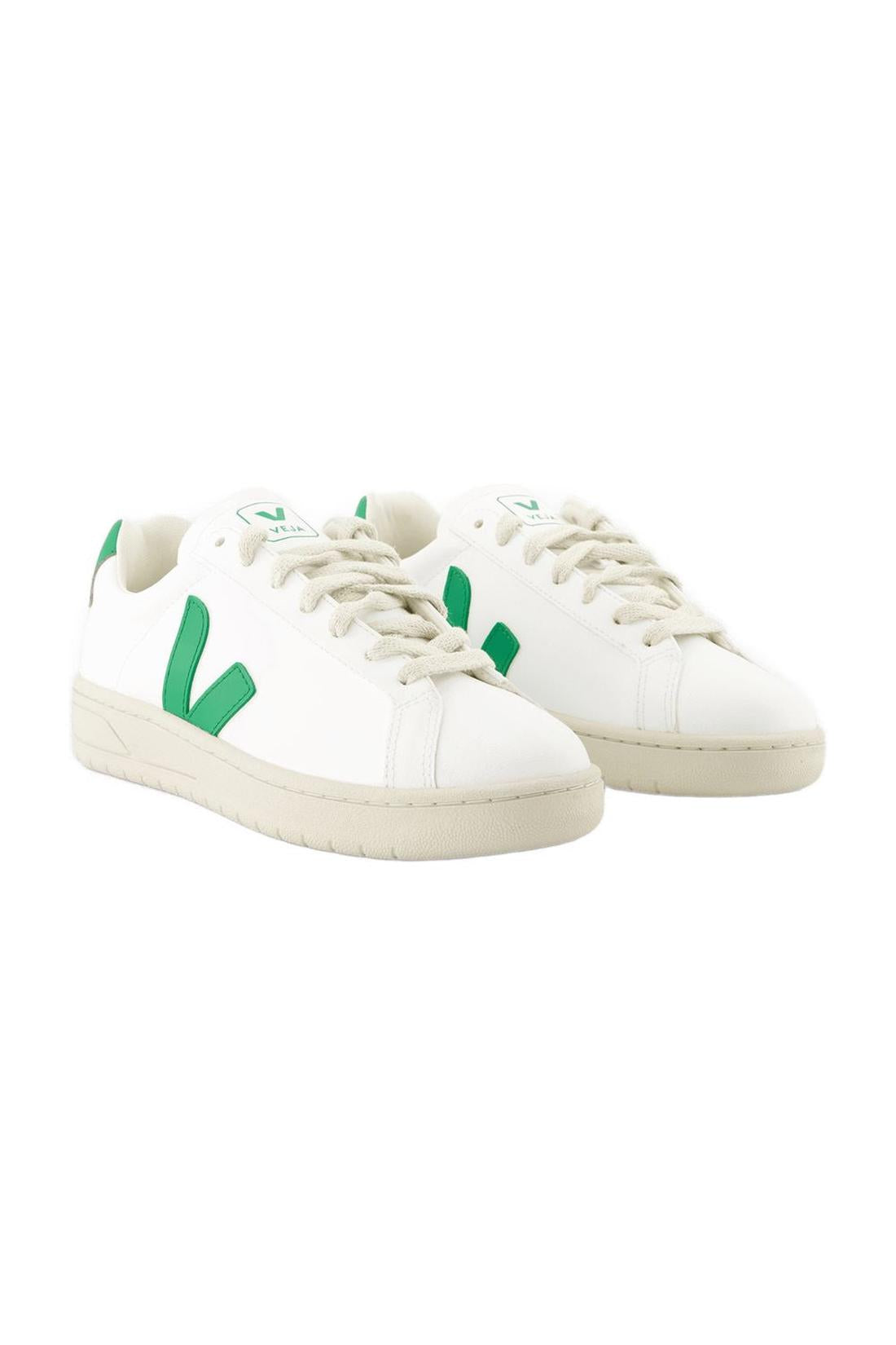 Urca Sneakers - Veja - Kunstleder - Smaragdweiß