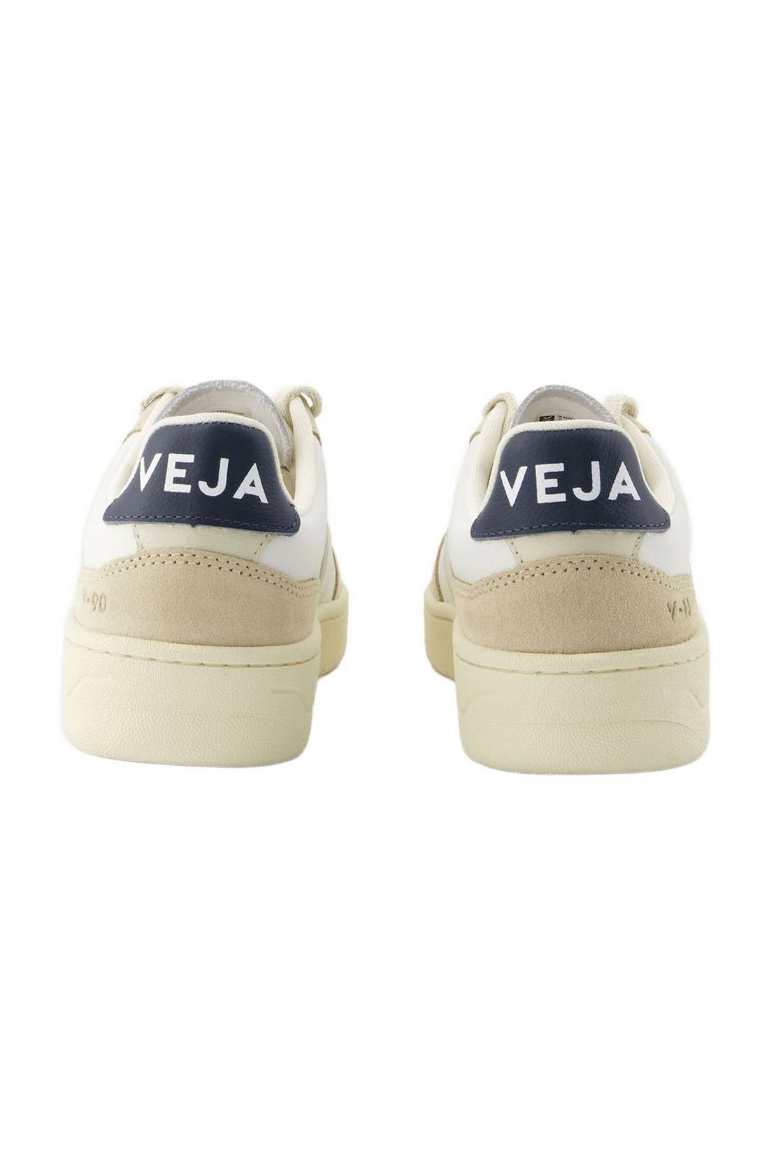 Sneakers V-90 - Veja - leather - stone white