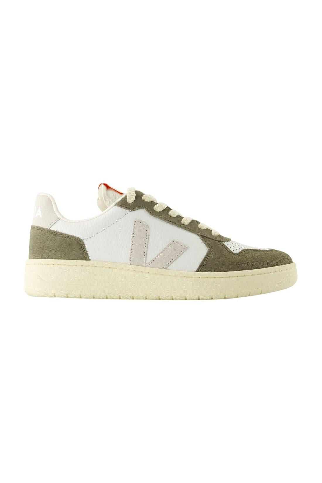 Sneakers V 82 - Veja - Leather - White