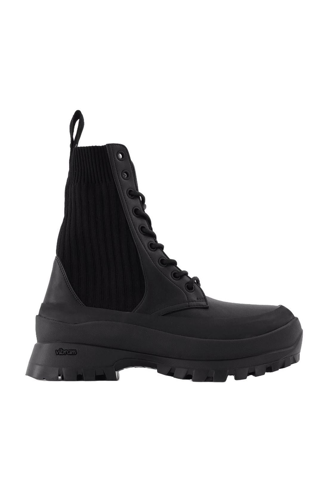 Stiefeletten Trace Sm35A aus schwarzem Leder