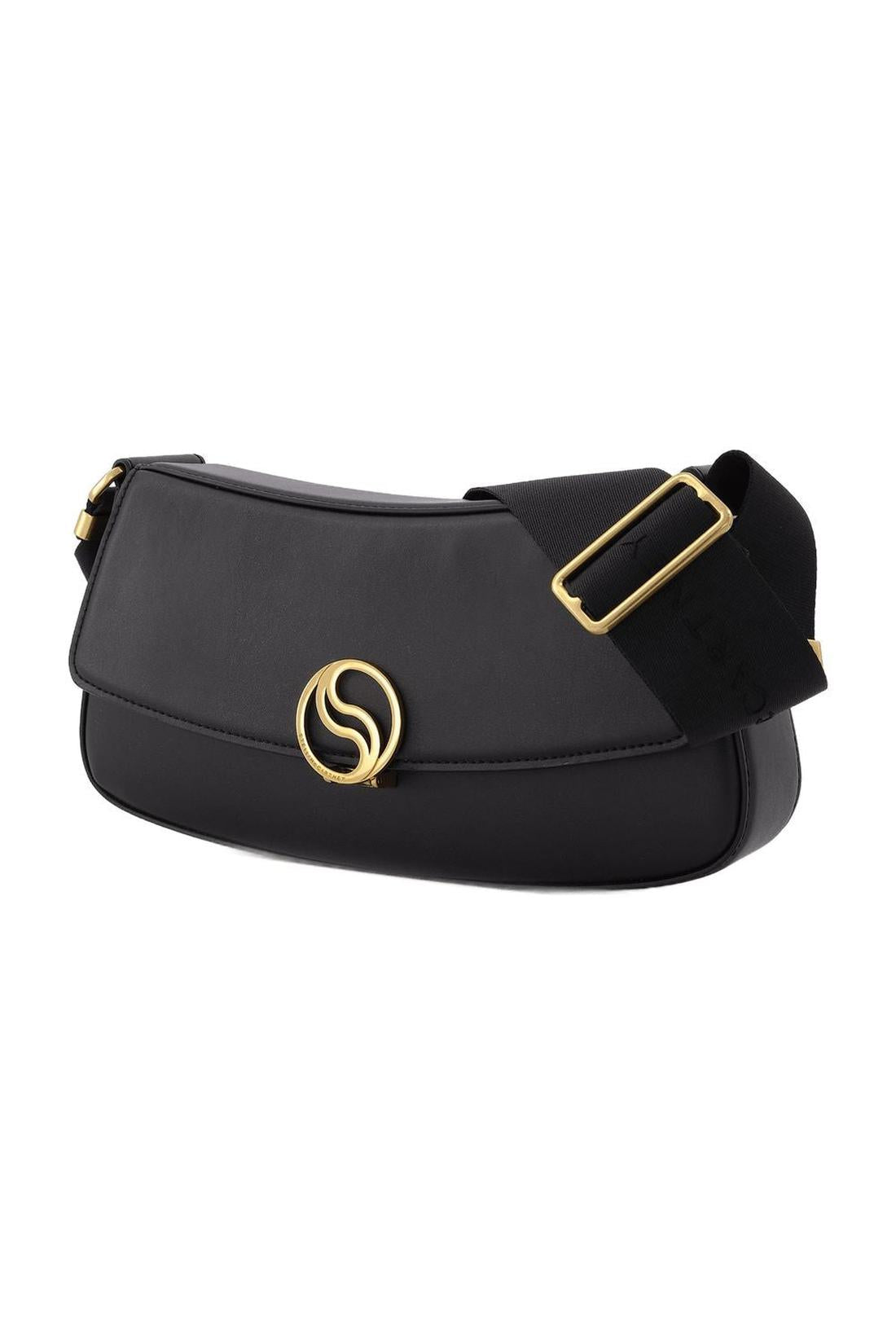 Small chain bag in black