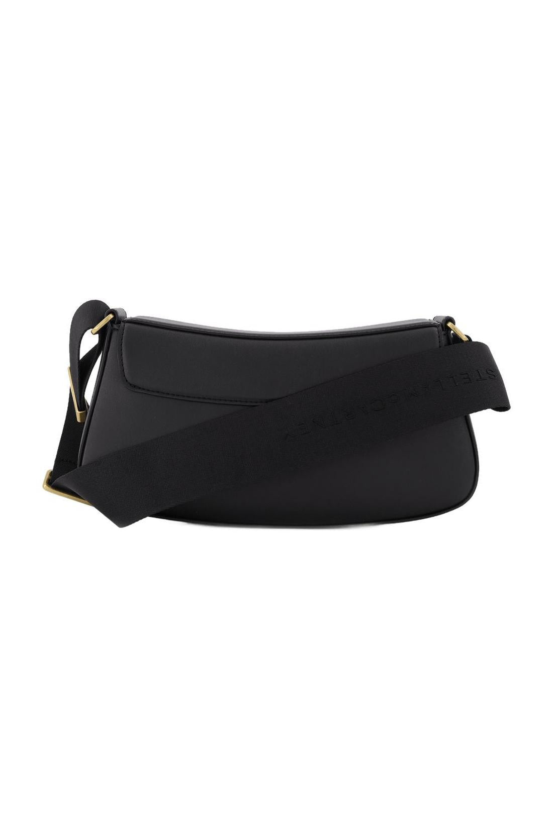 Small chain bag in black