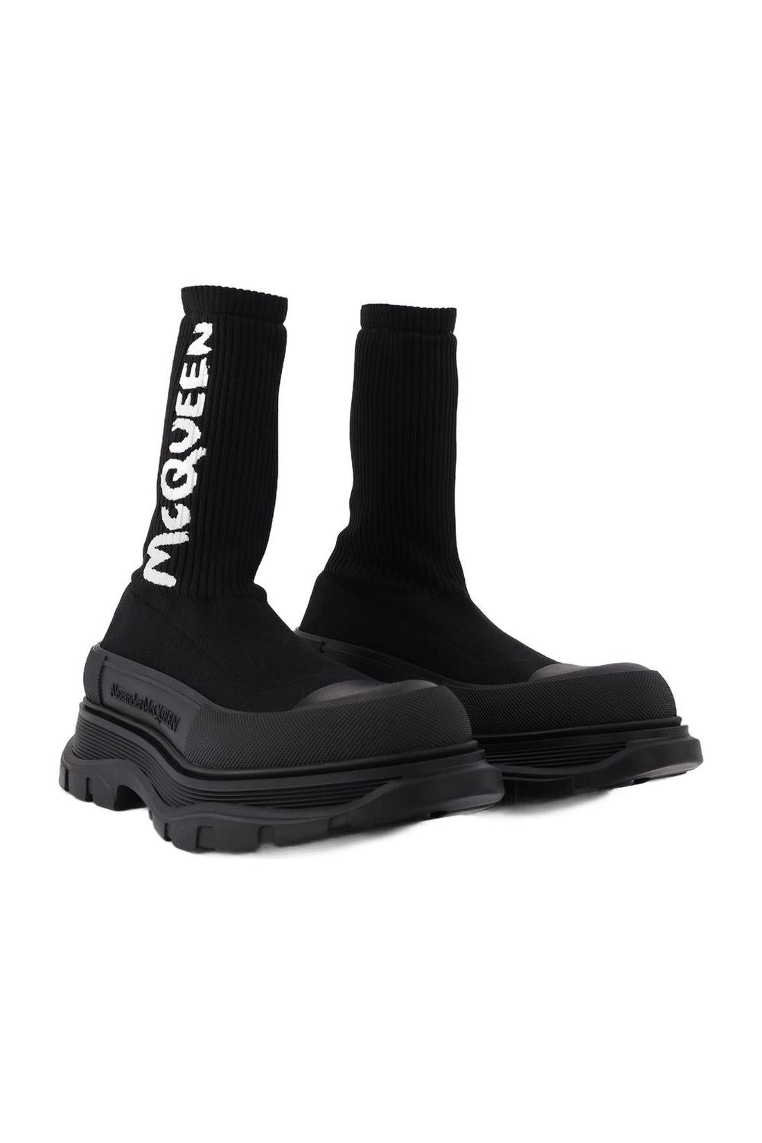 Sock-Stiefel in Schwarz