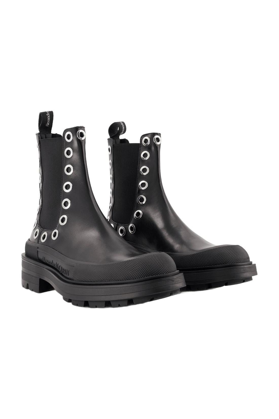 Tread Slick Ankle Boots - Alexander Mcqueen - Black/White - Leather