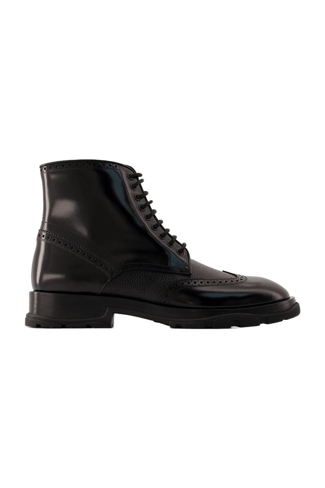 Lace-up ankle boots - Alexander McQueen - Leather - Black