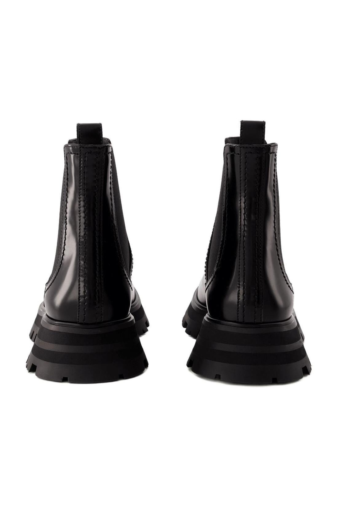 Chelsea boots - Alexander McQueen - Leather - Black