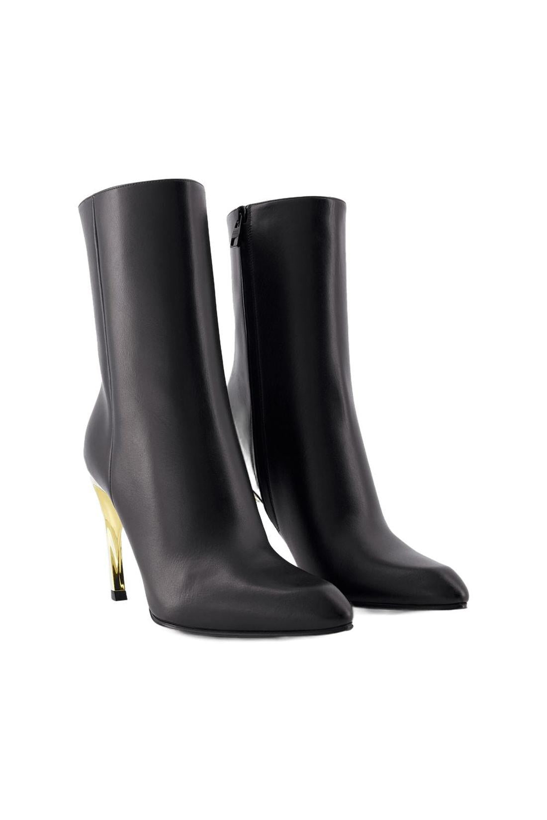 Seal ankle boots - Alexander McQueen - leather - black