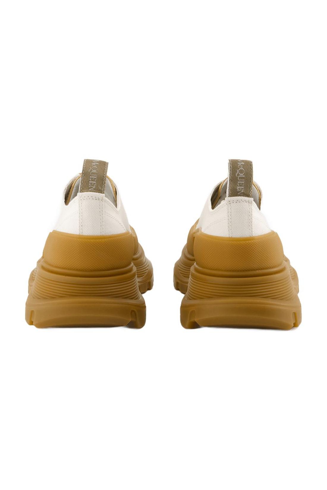 Tread Sneakers - Alexander McQueen - Leder - Beige
