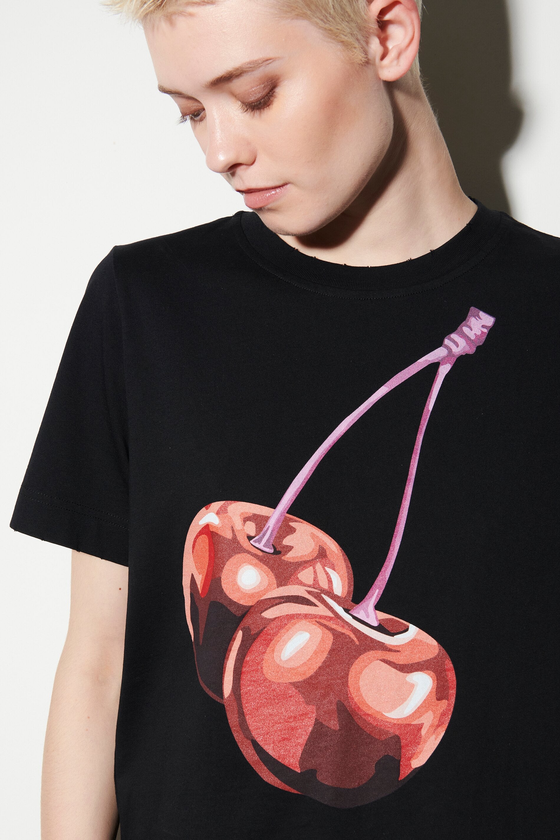 T-Shirt mit Cherry-Print