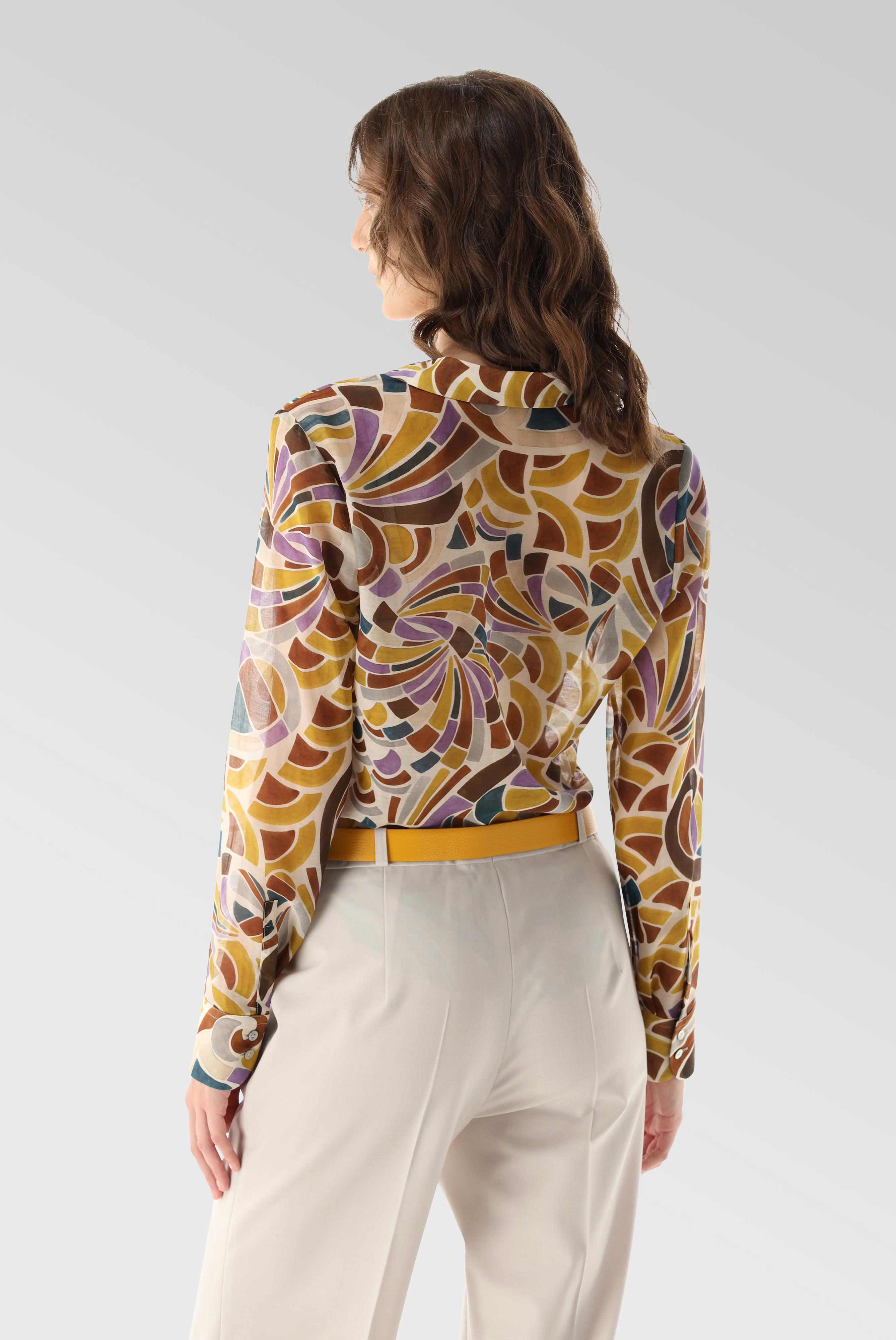 Taillierte Hemdbluse mit Ornamentdruck