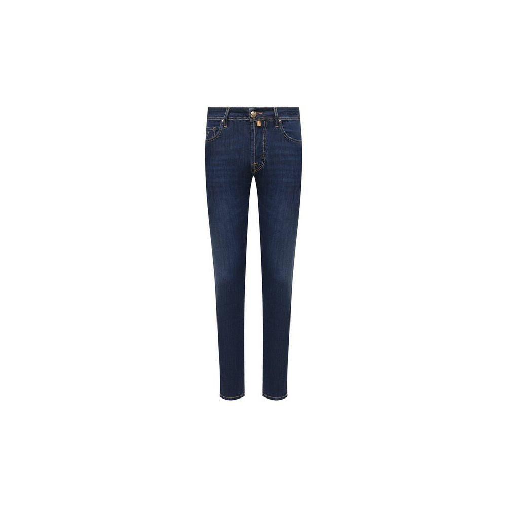 Anspruchsvolle dunkelblaue Denim-Jeans mit schmaler Passform