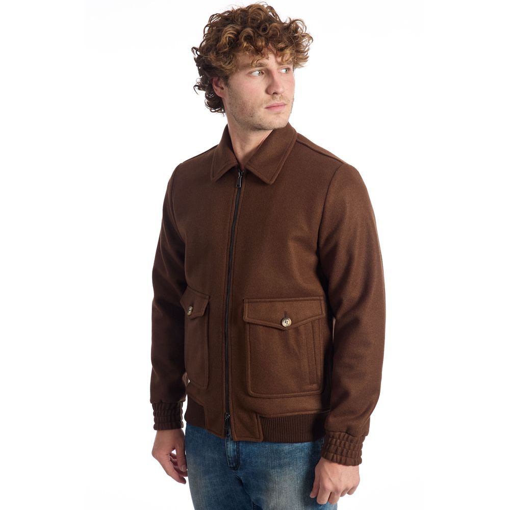 Jacke aus brauner Wolle