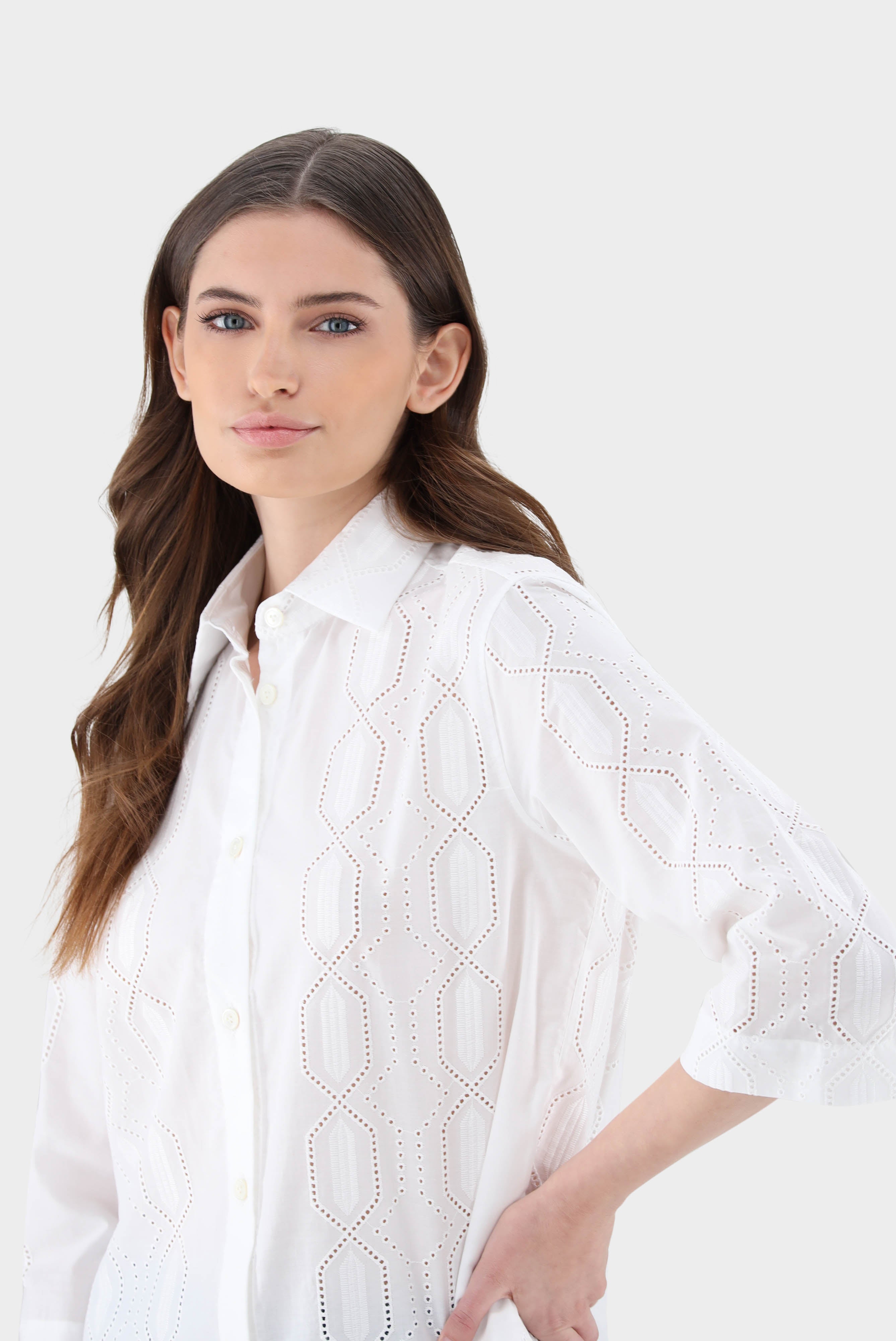 Boxy Fit Bluse mit Stickerei