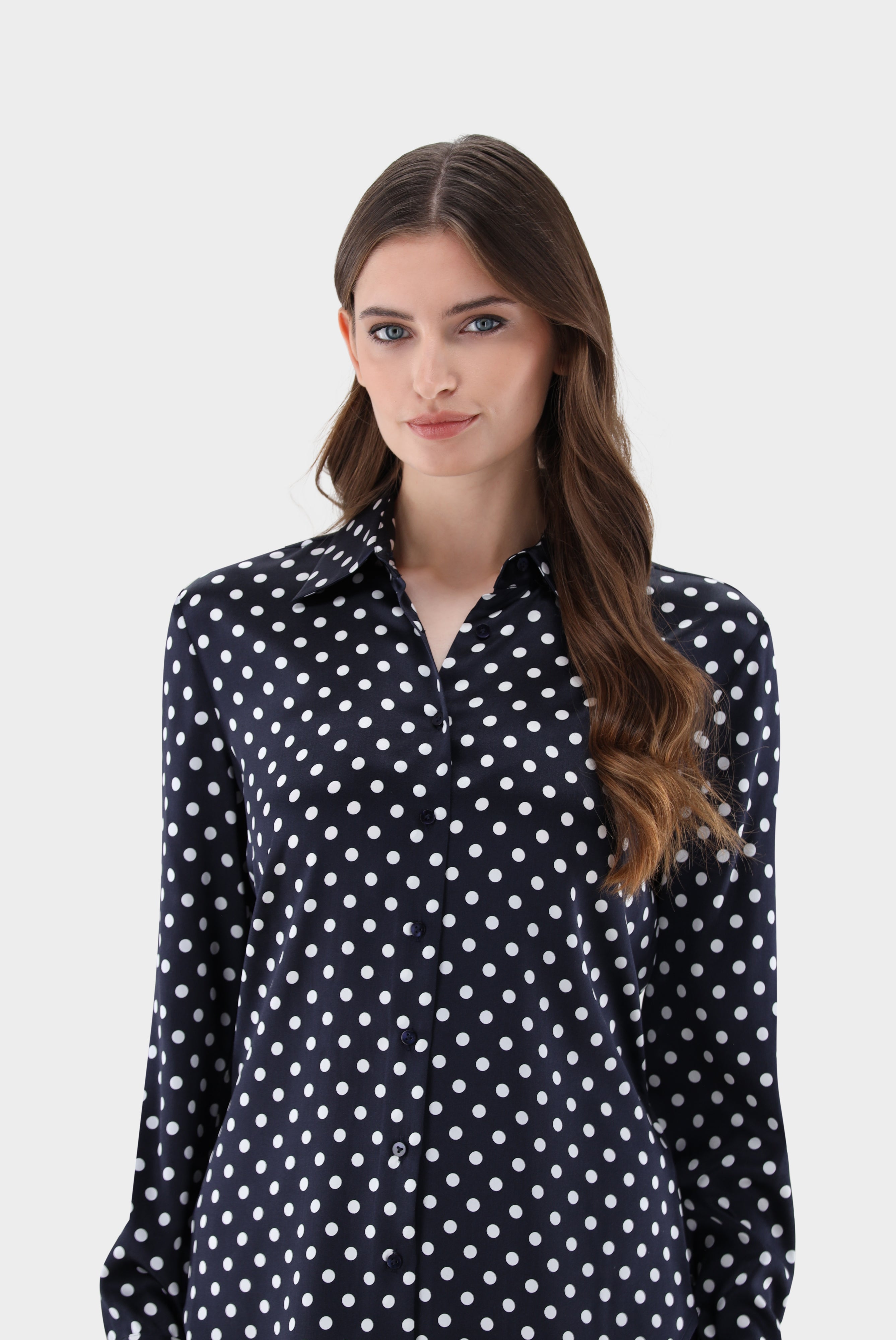 Hemdbluse mit Tupfen-Druck