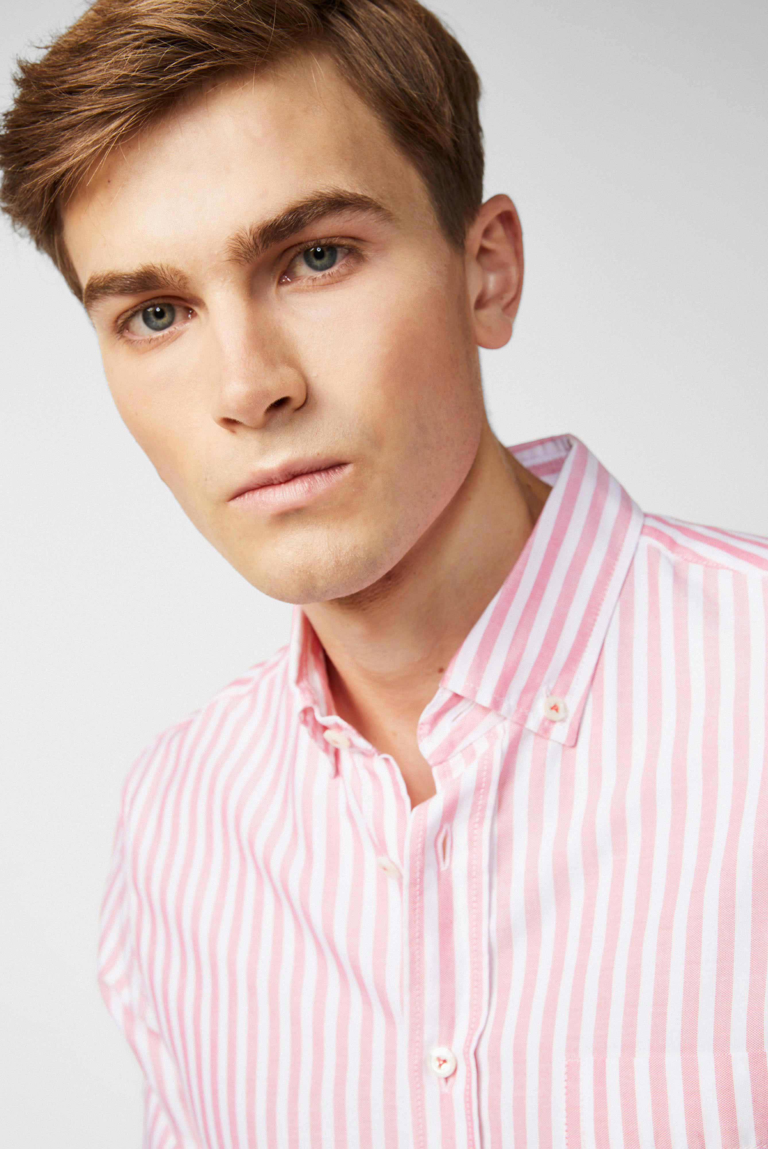 Klassisches Streifenhemd mit Fine-Oxford Waschung Koralle