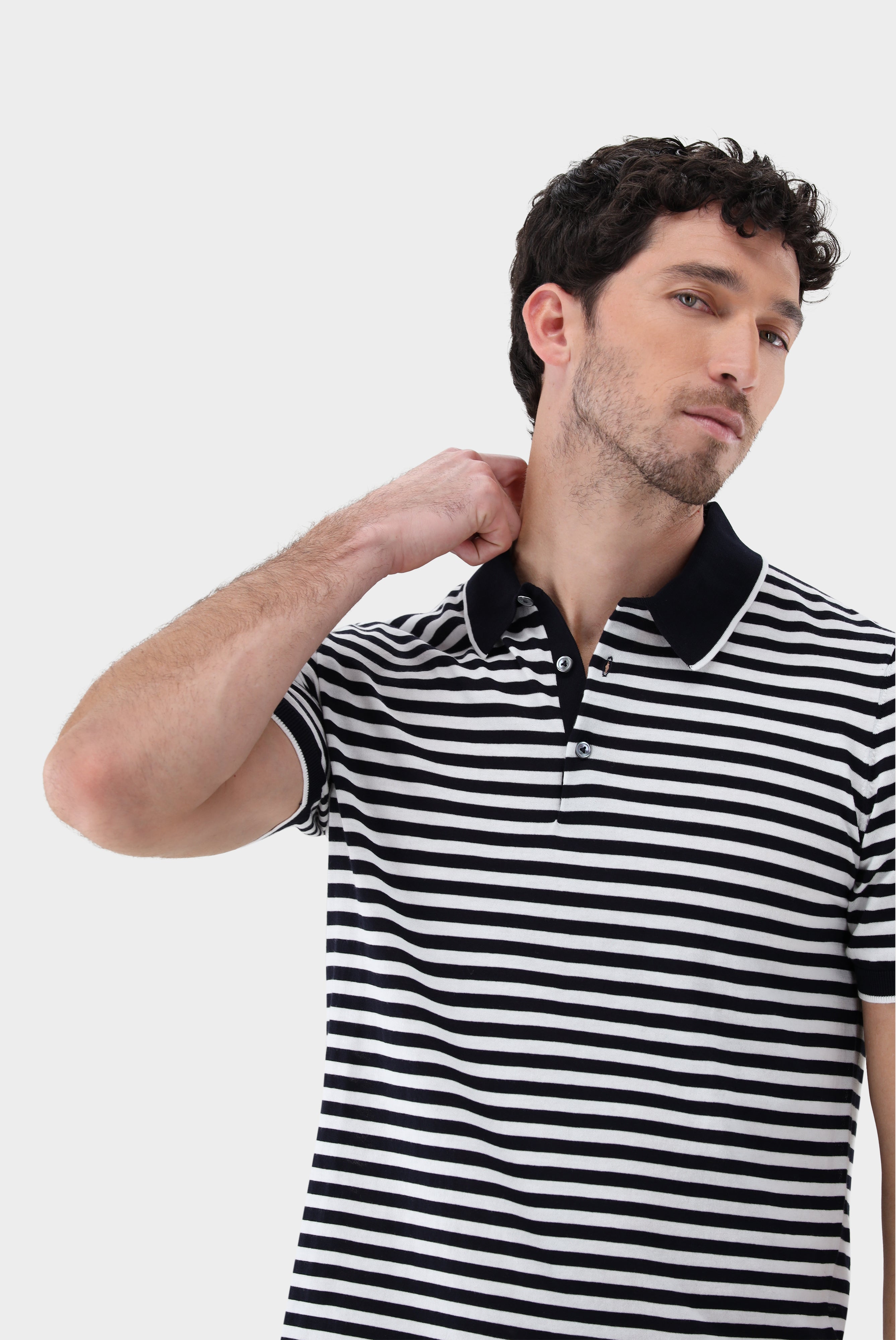 Gestreiftes Strick Polo-Shirt aus Air Cotton