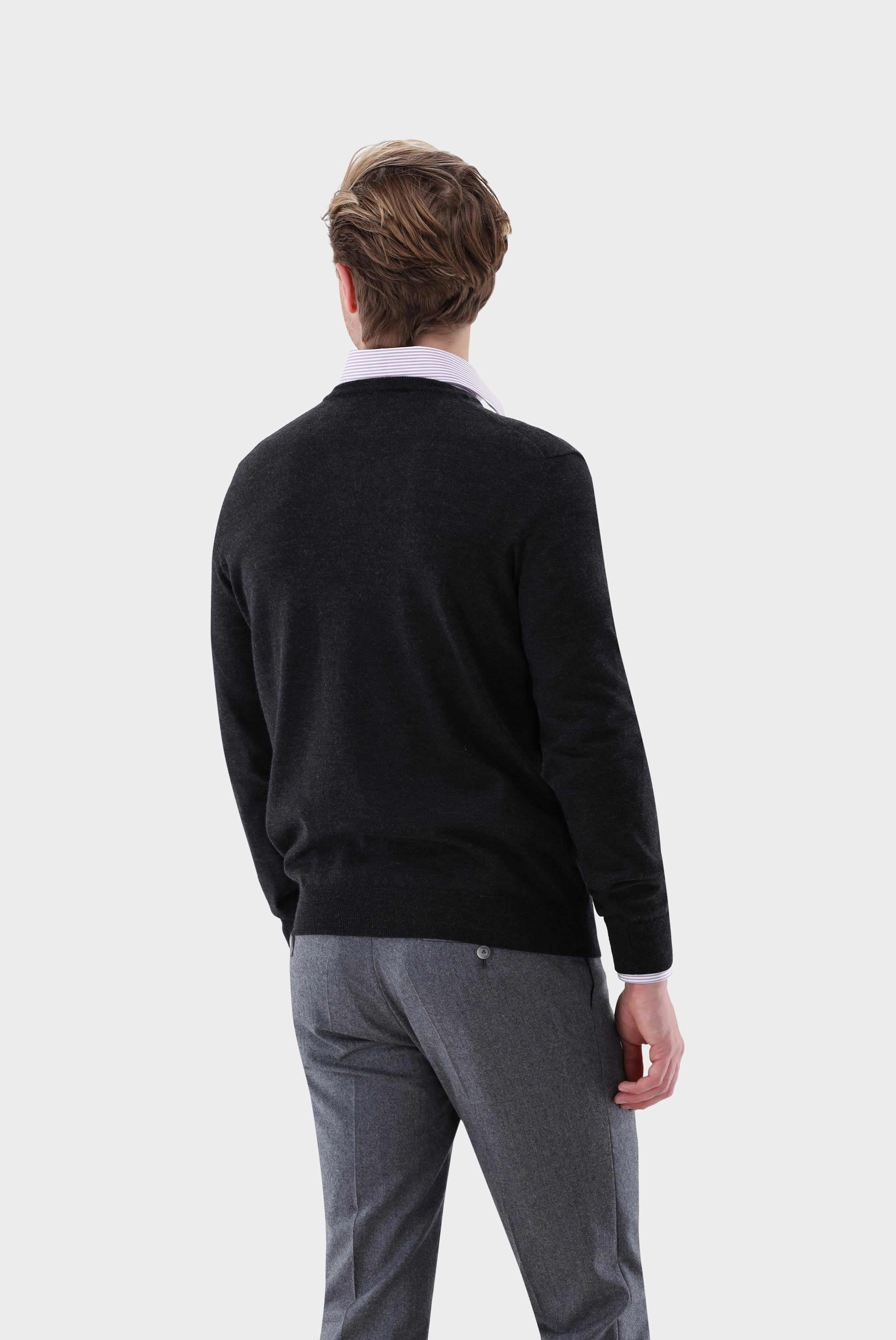 Van Laack-V-Ausschnitt Pullover aus Merzerisierter Merinowolle-Strick & Pullover-Black-Deal-Outlet-by-ARCHIVIST