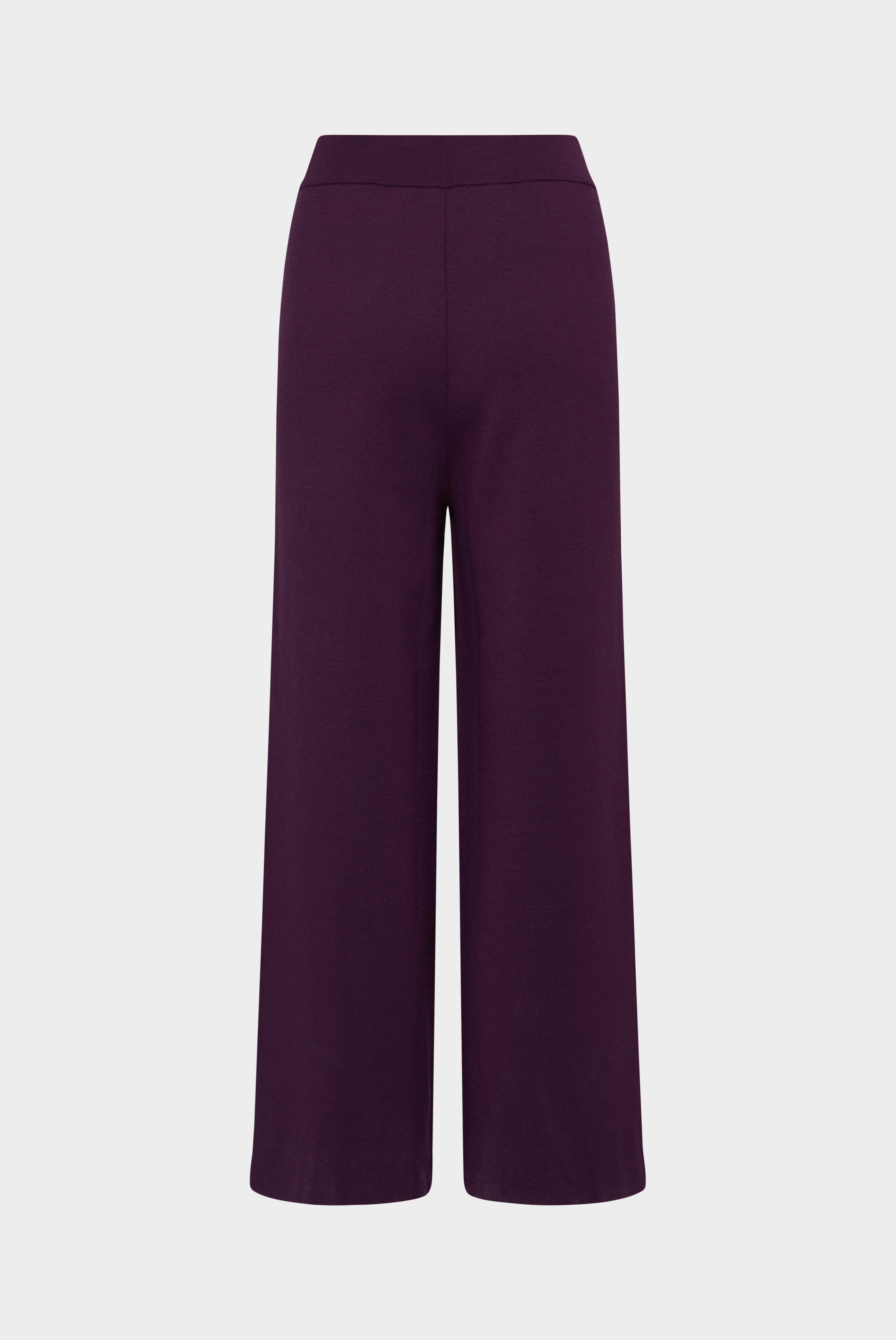 Knitted trousers with flared legs