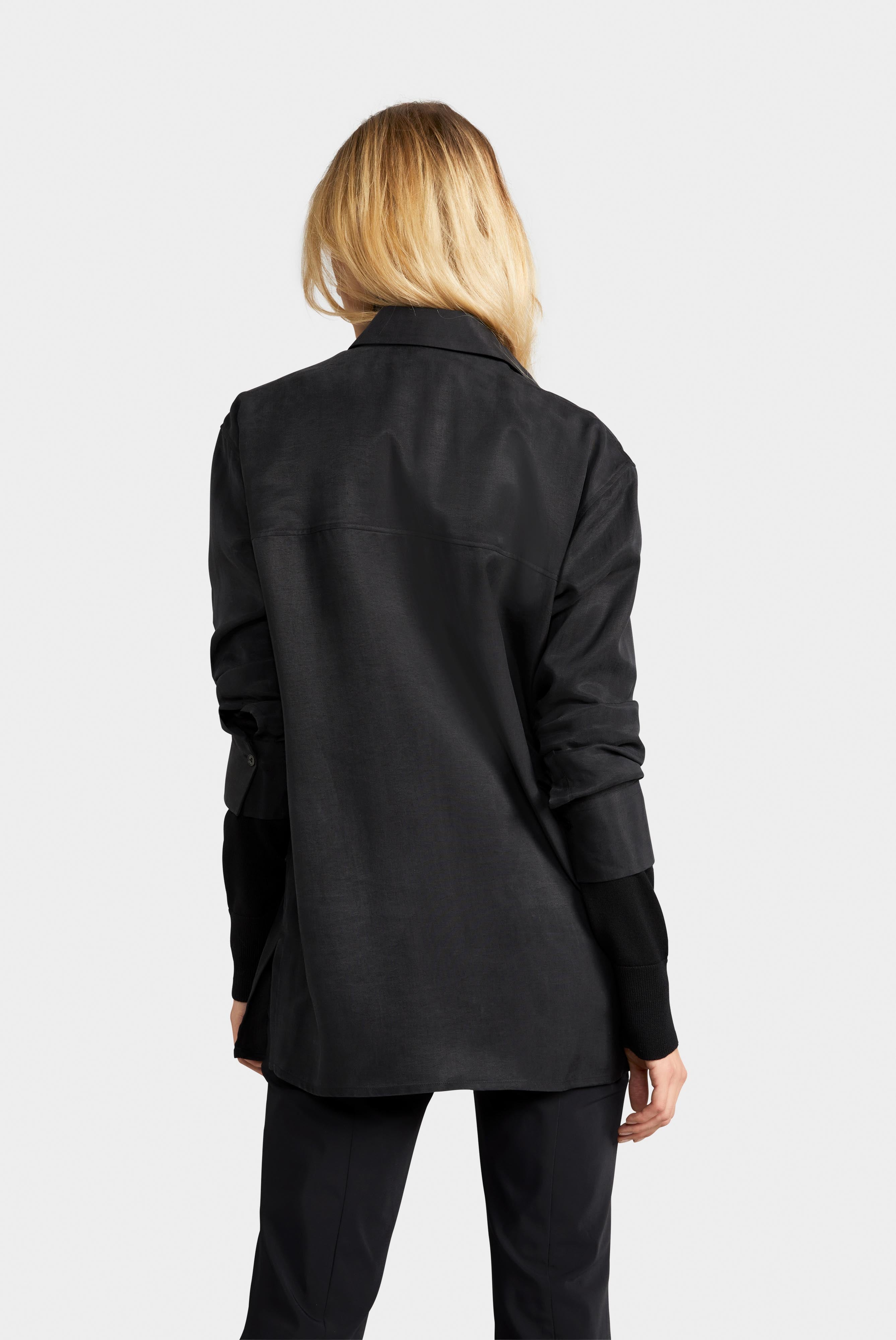 Poplin blouse with patch pockets, black