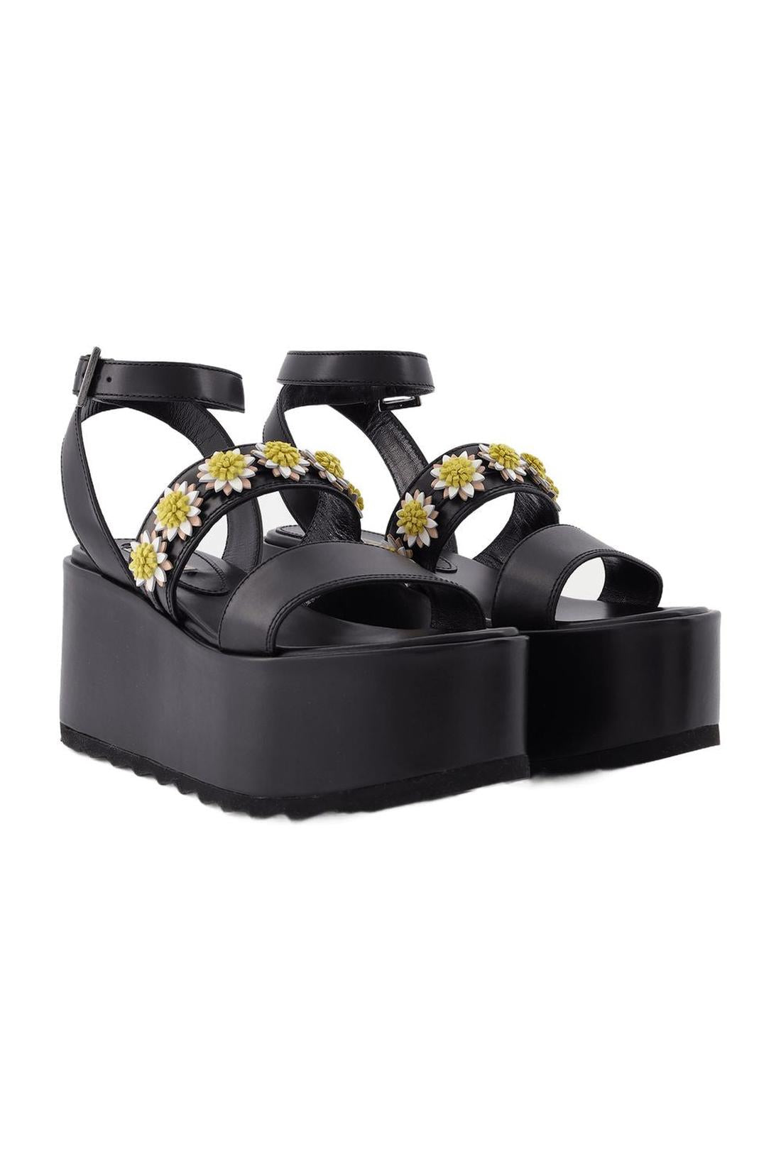 Tima sandals in black leather