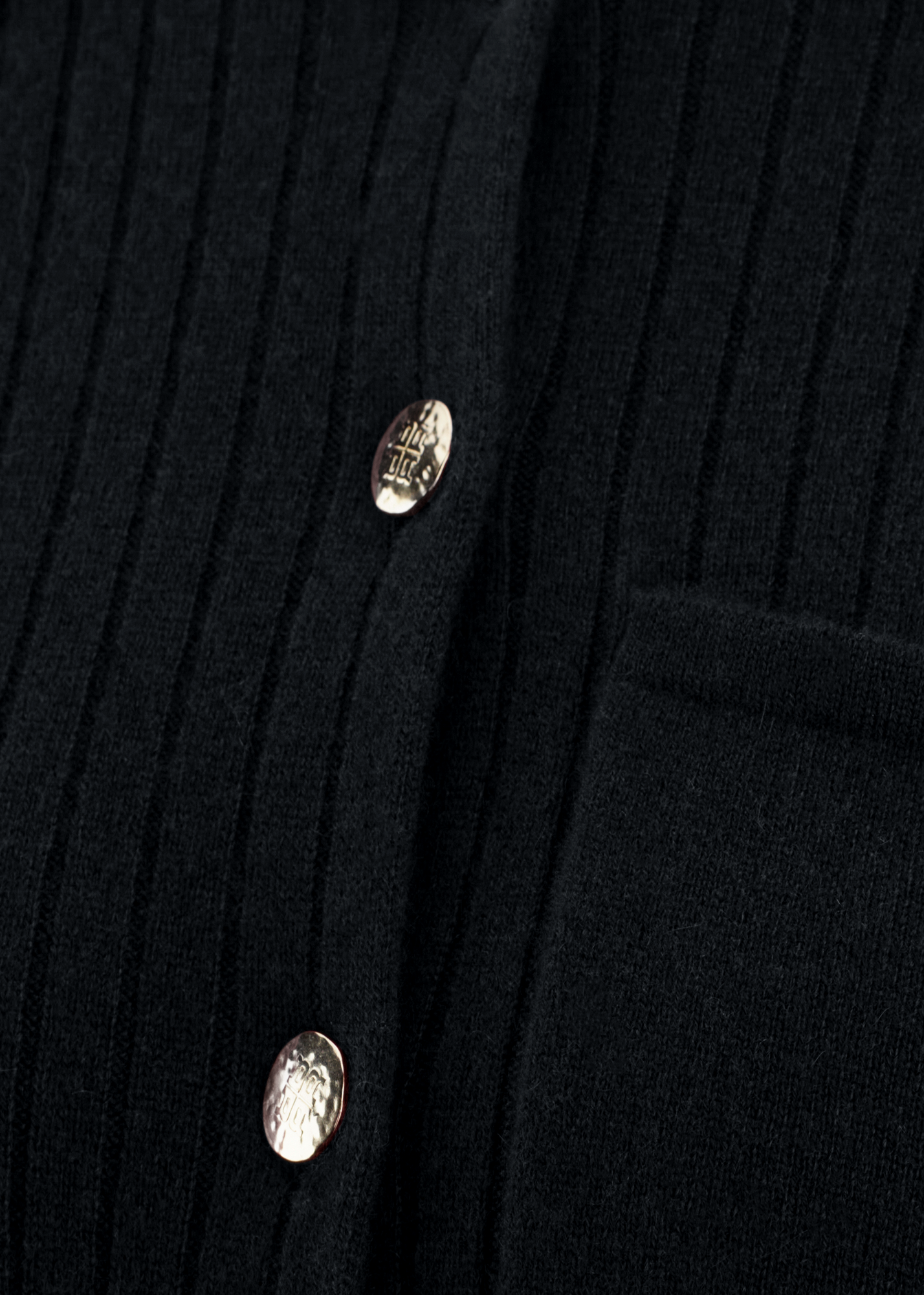 -mantel-Strick & Pullover-Black-Deal-Outlet-by-ARCHIVIST