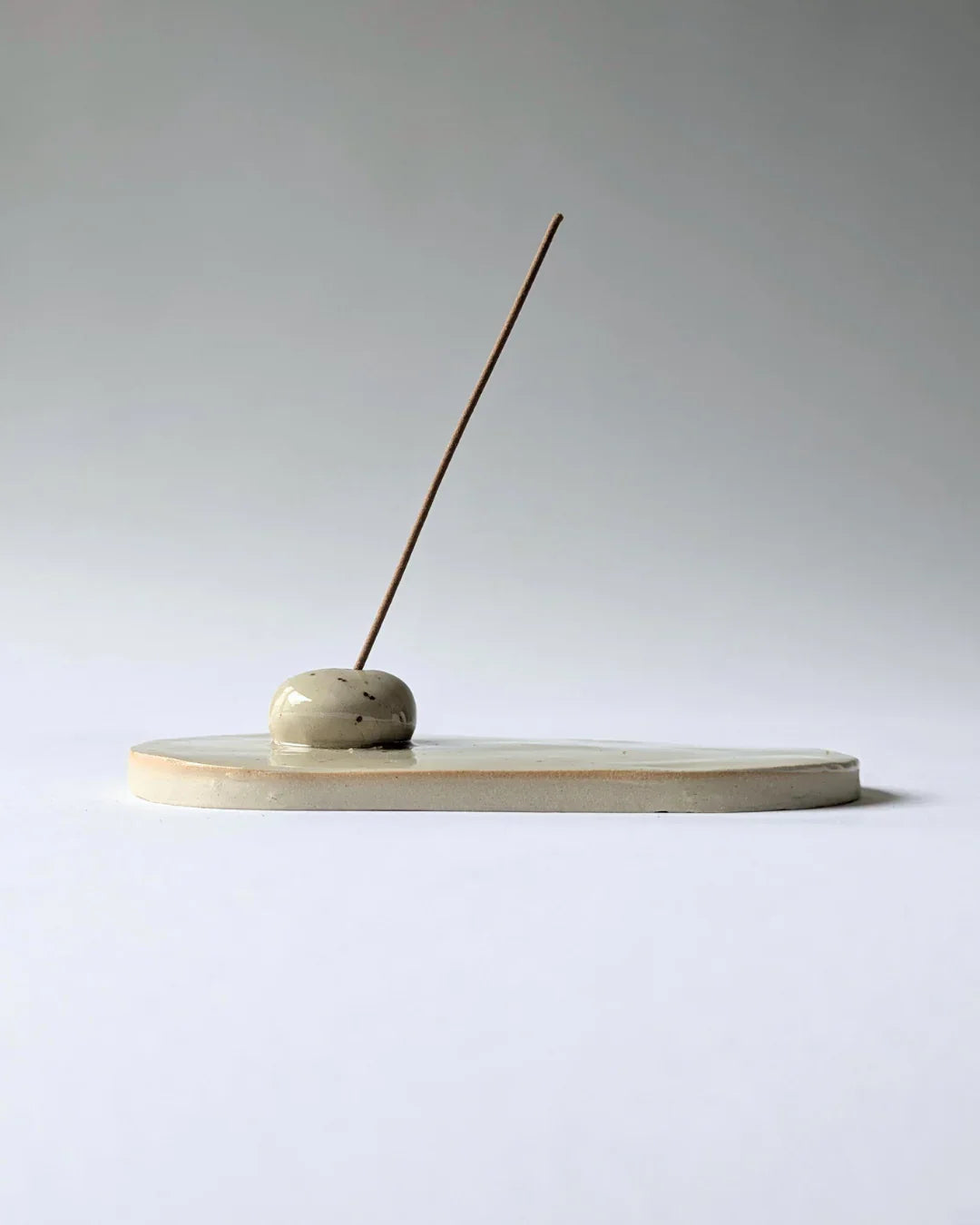 Verdancia-no need for more - Räucherstäbchenhalter - Keramik - Palo Santo-Räucherstäbchen-Black-Deal-Outlet-by-ARCHIVIST