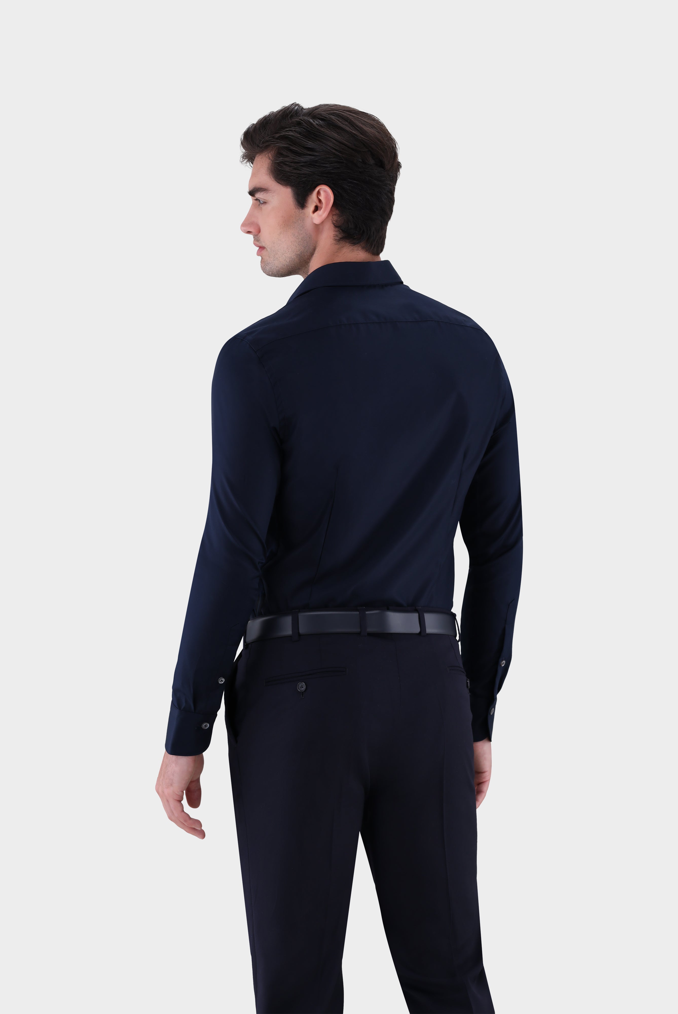 Non-iron hybrid shirt with jersey insert, slim fit