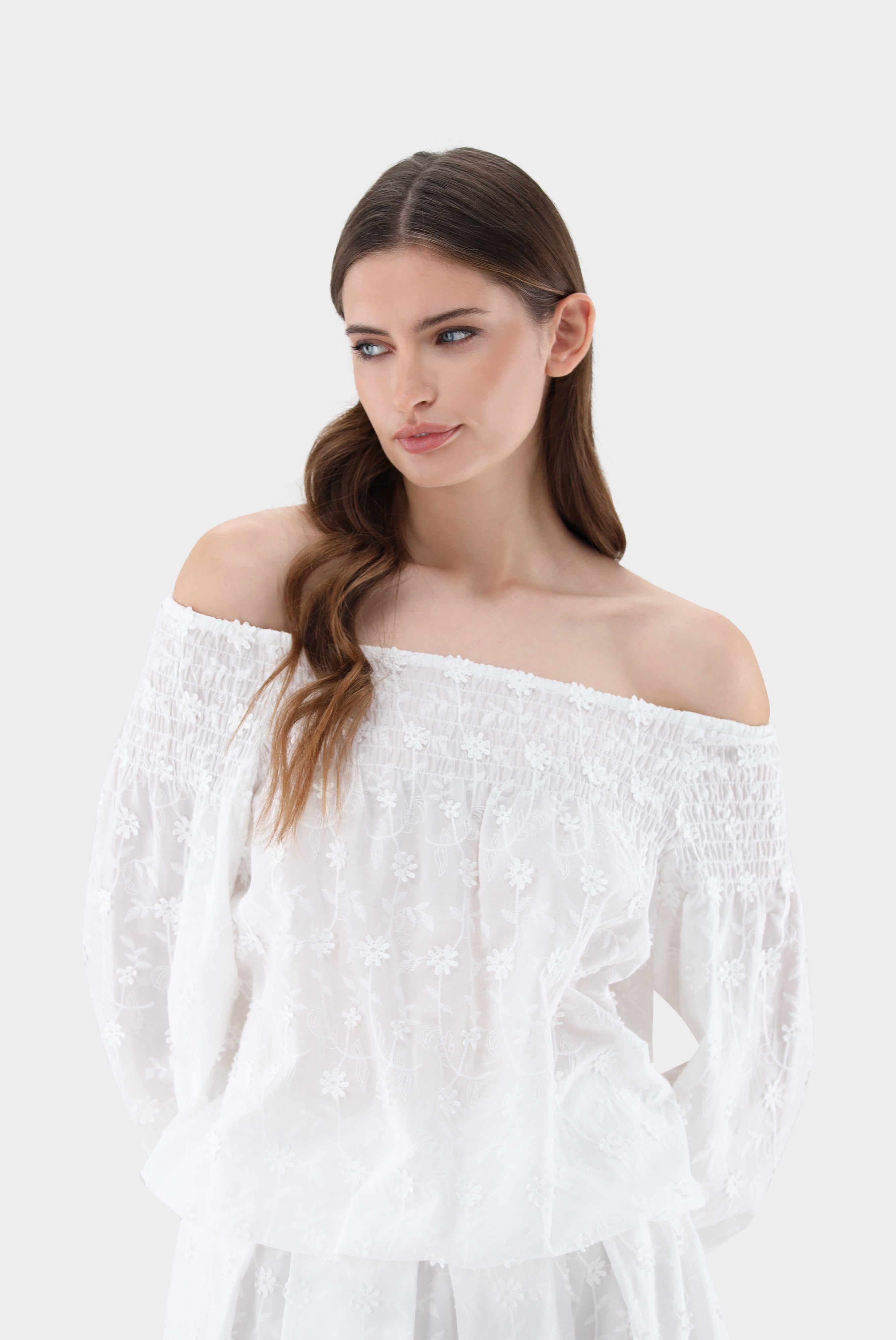 Van Laack-Schulterfreie Carmen Bluse mit Blumenstickerei-Hemden & Blusen-Black-Deal-Outlet-by-ARCHIVIST