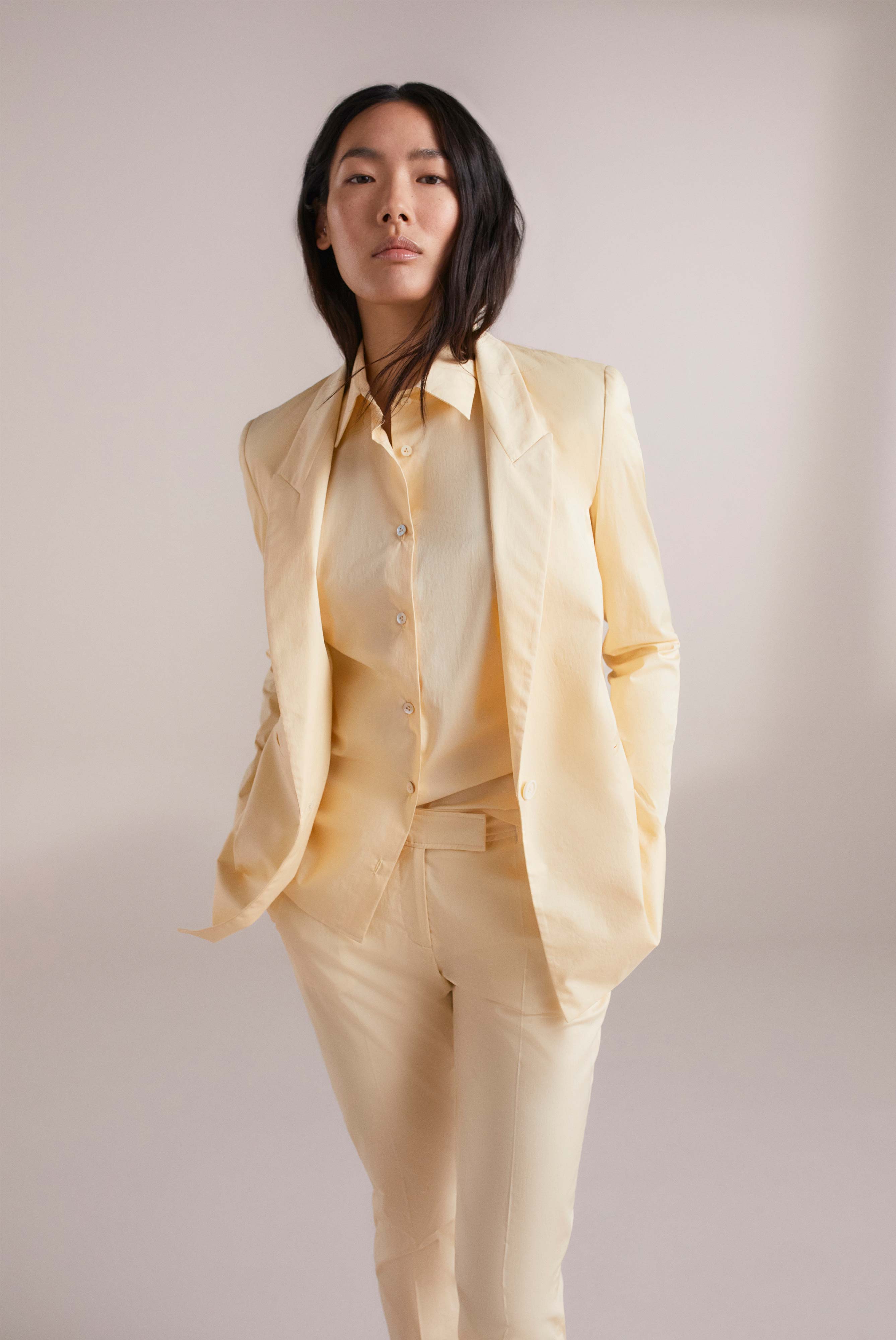 Classic business shirt blouse in yellow cotton