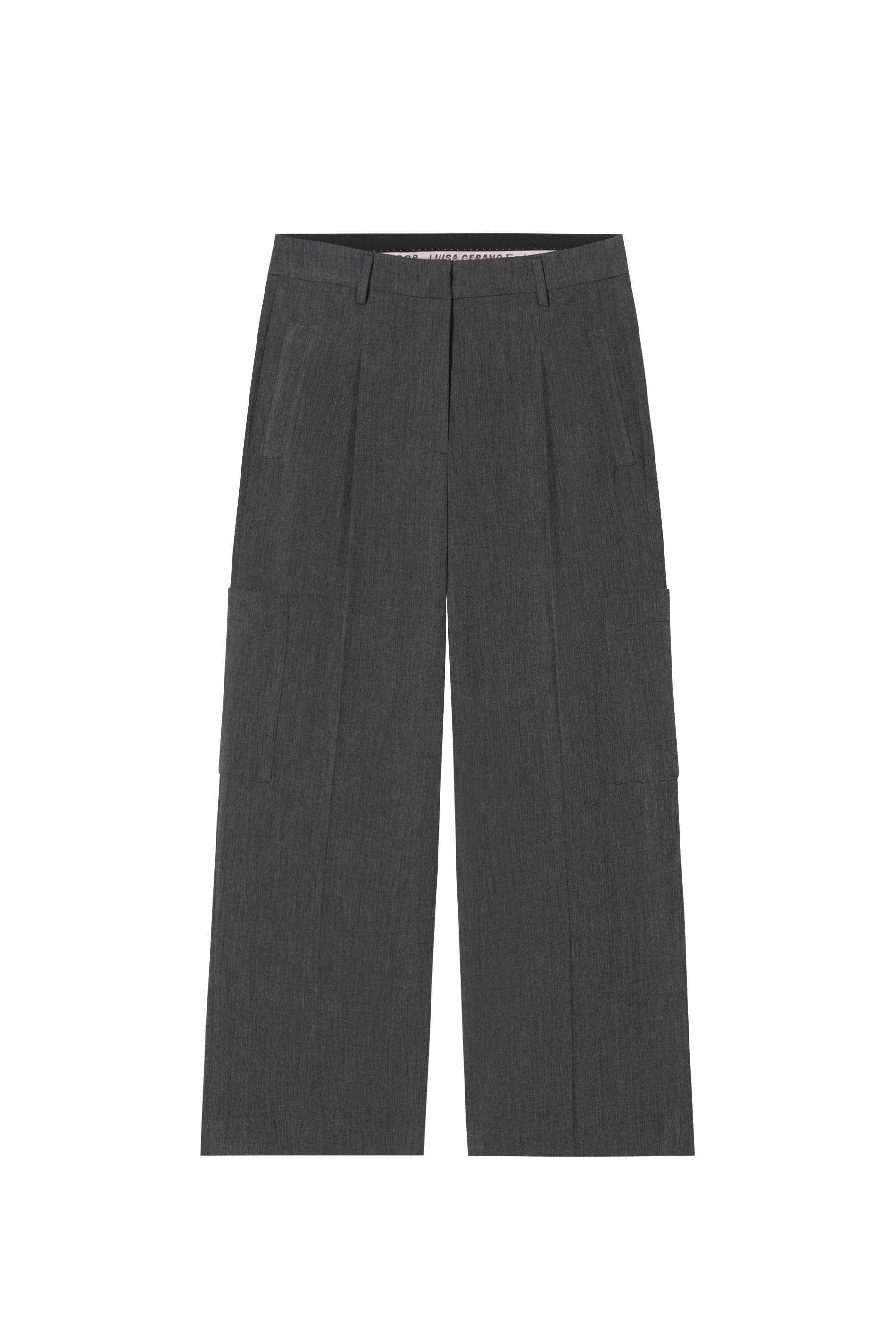 Cargo pants made from a cashmere blend