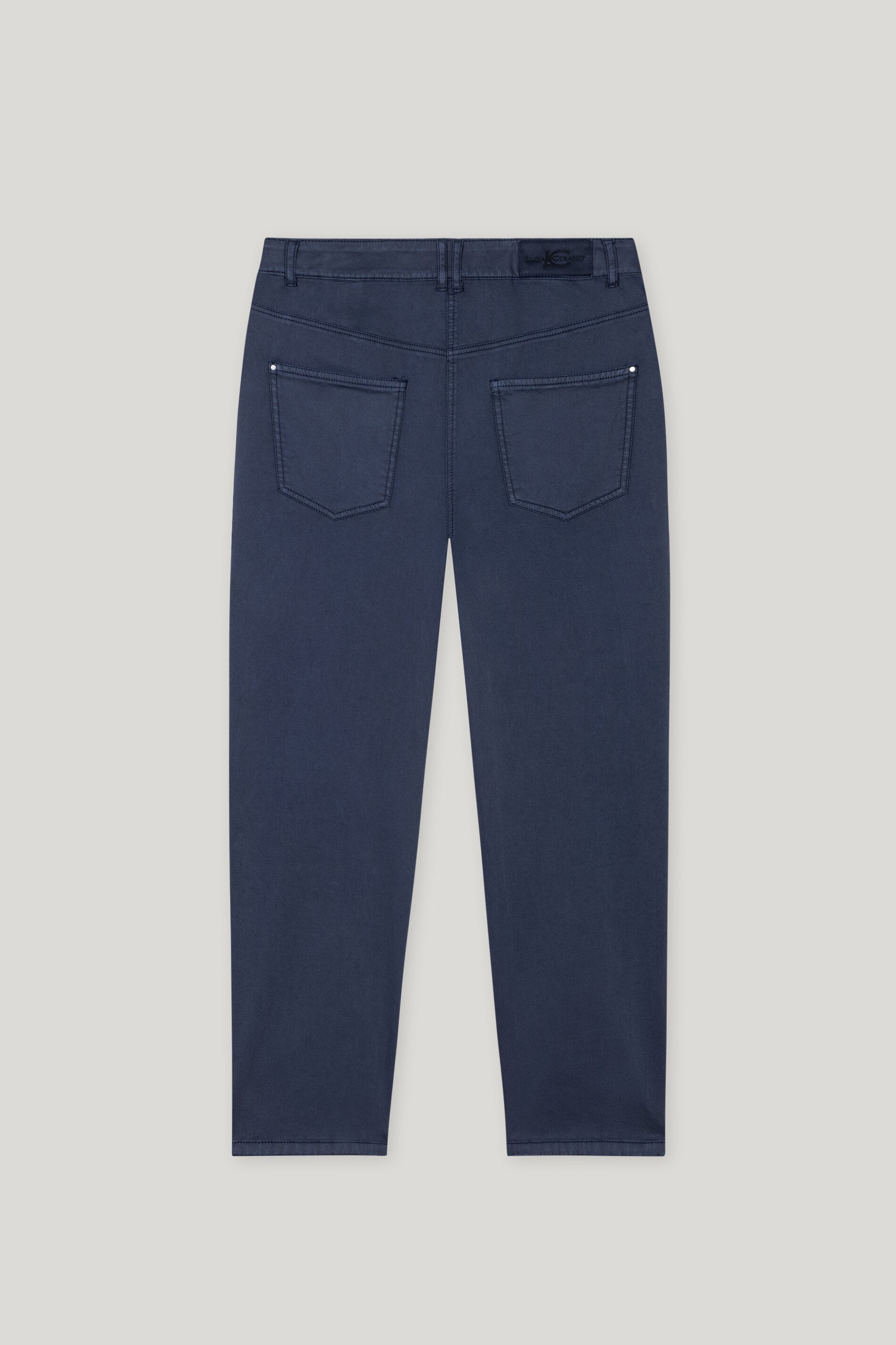 High-Stretch-Tapered-Denim